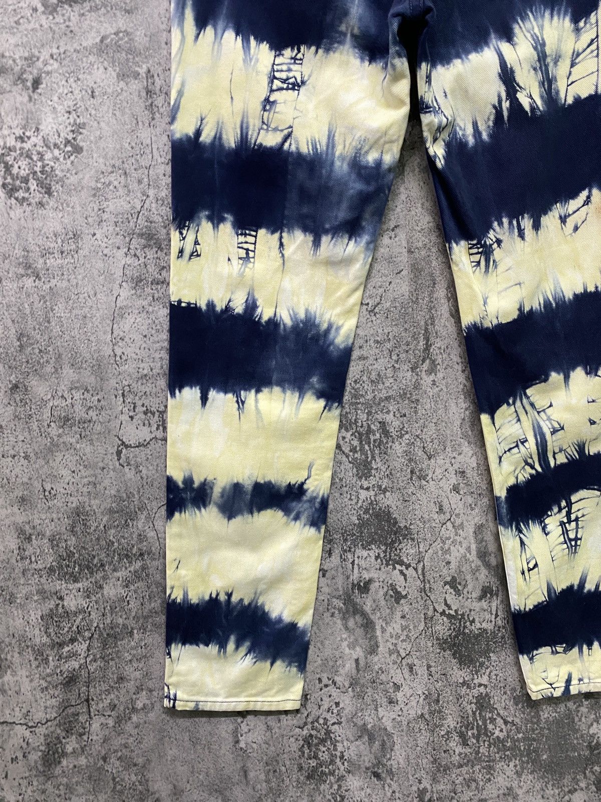 Levi's × Levi's Vintage Clothing Vintage Levi's 606 Tie Dye Jeans Size US 28 / EU 44 - 13 Thumbnail