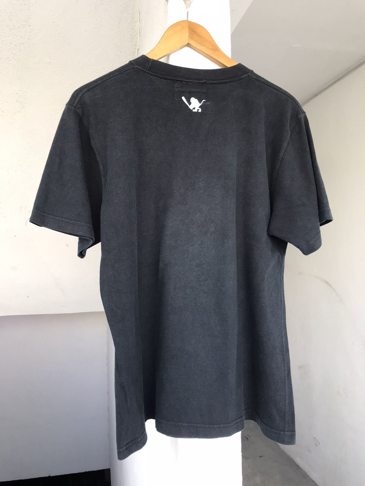 Kaws × Original Fake Original Fake x Santastic Kaws Hasheem Glow in the dark tee Size US M / EU 48-50 / 2 - 11 Thumbnail