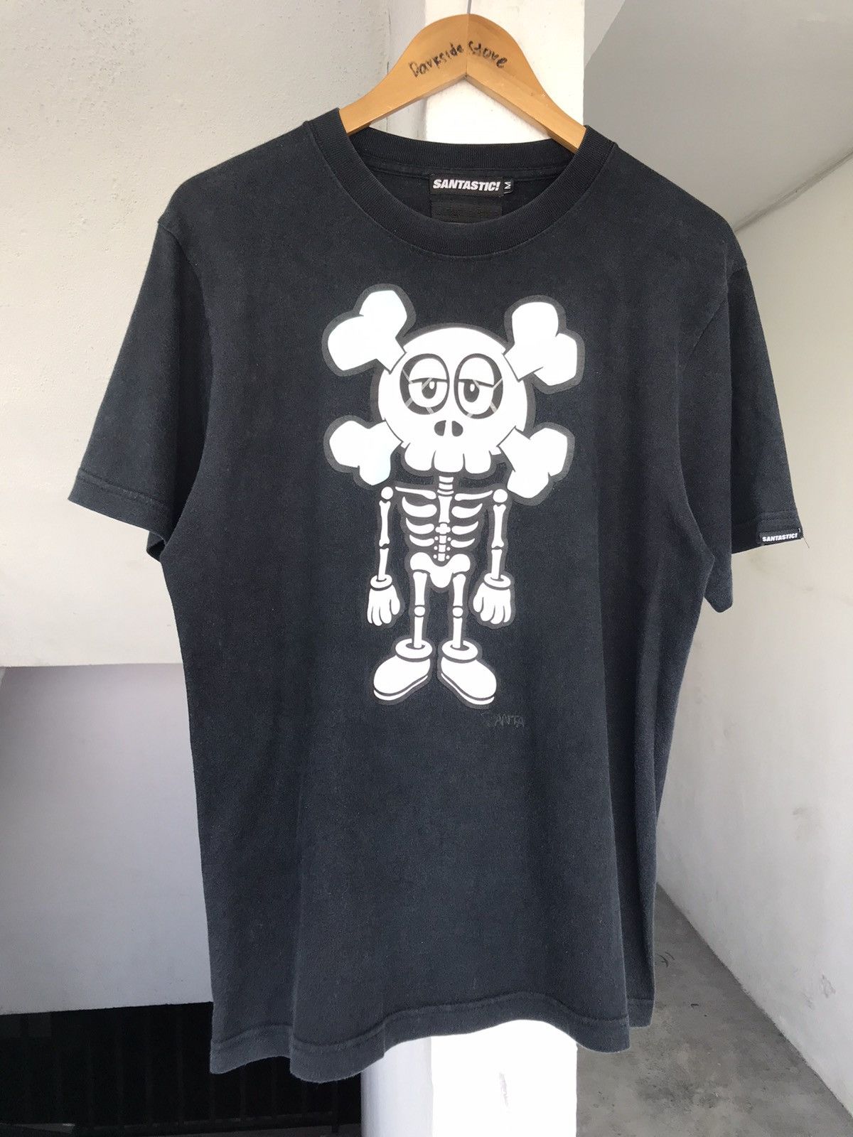 Kaws × Original Fake Original Fake x Santastic Kaws Hasheem Glow in the dark tee Size US M / EU 48-50 / 2 - 5 Thumbnail