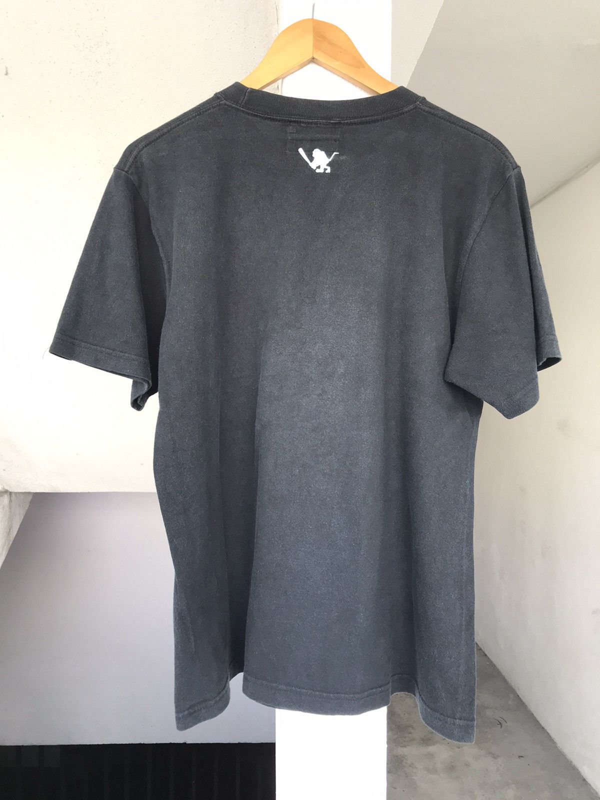 Kaws × Original Fake Original Fake x Santastic Kaws Hasheem Glow in the dark tee Size US M / EU 48-50 / 2 - 10 Thumbnail