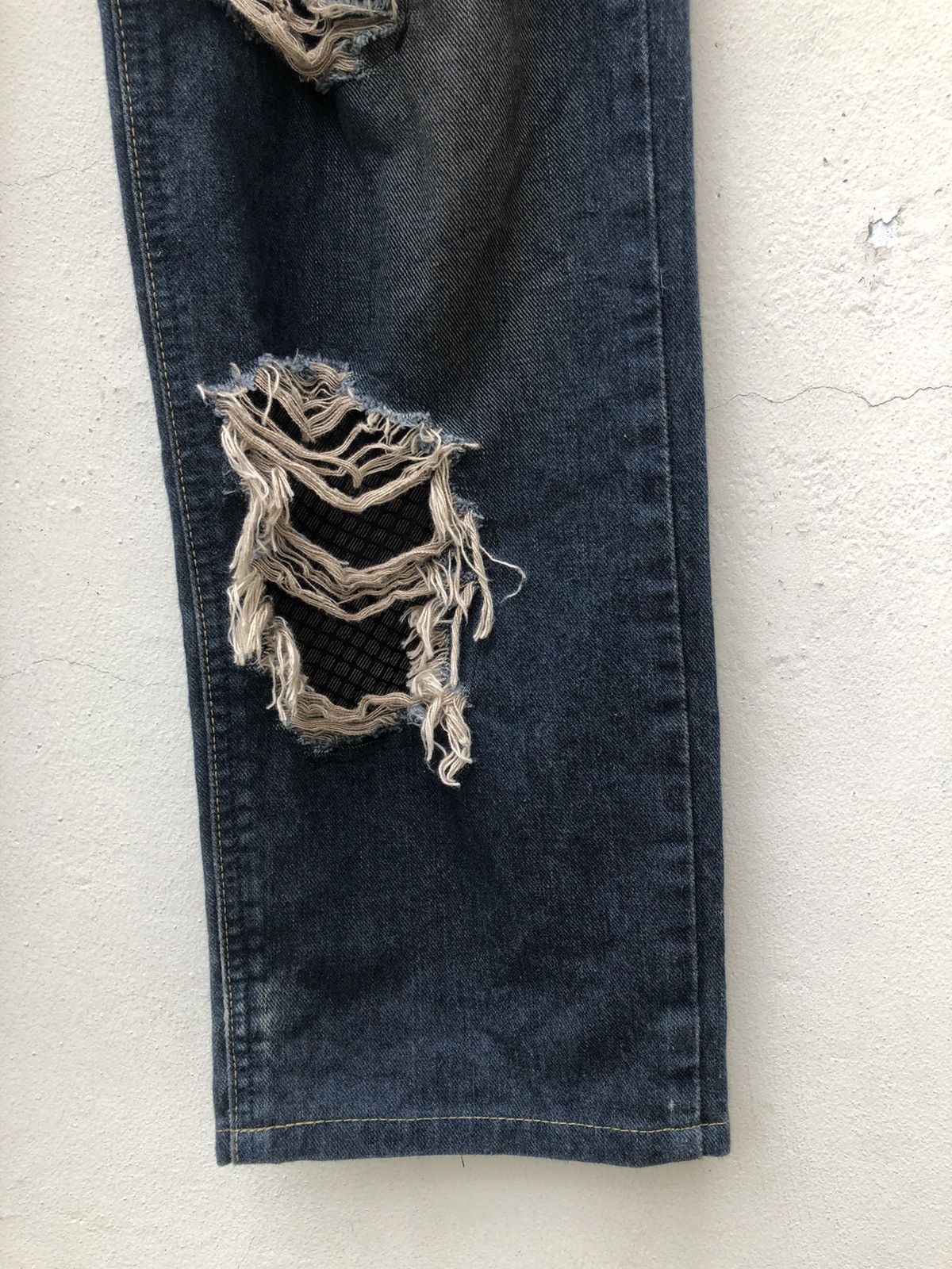 Lee Vintage Lee Japan Distressed Mesh Patchwork Denim Size US 29 - 14 Thumbnail