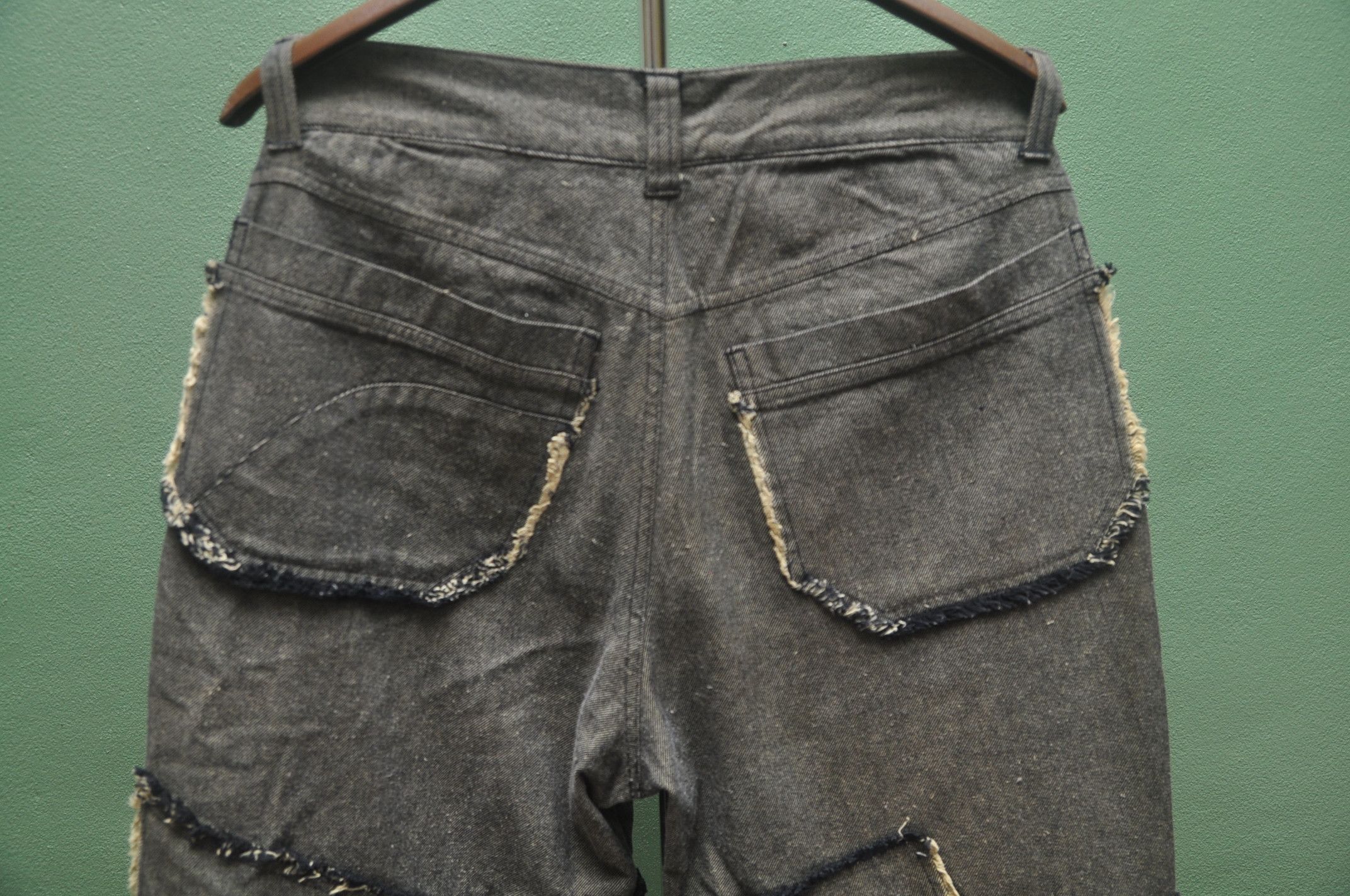 Designer × Japanese Brand Vintage Monogrm Distressed Denim Travis Scott Fashion Style Size US 34 / EU 50 - 6 Thumbnail