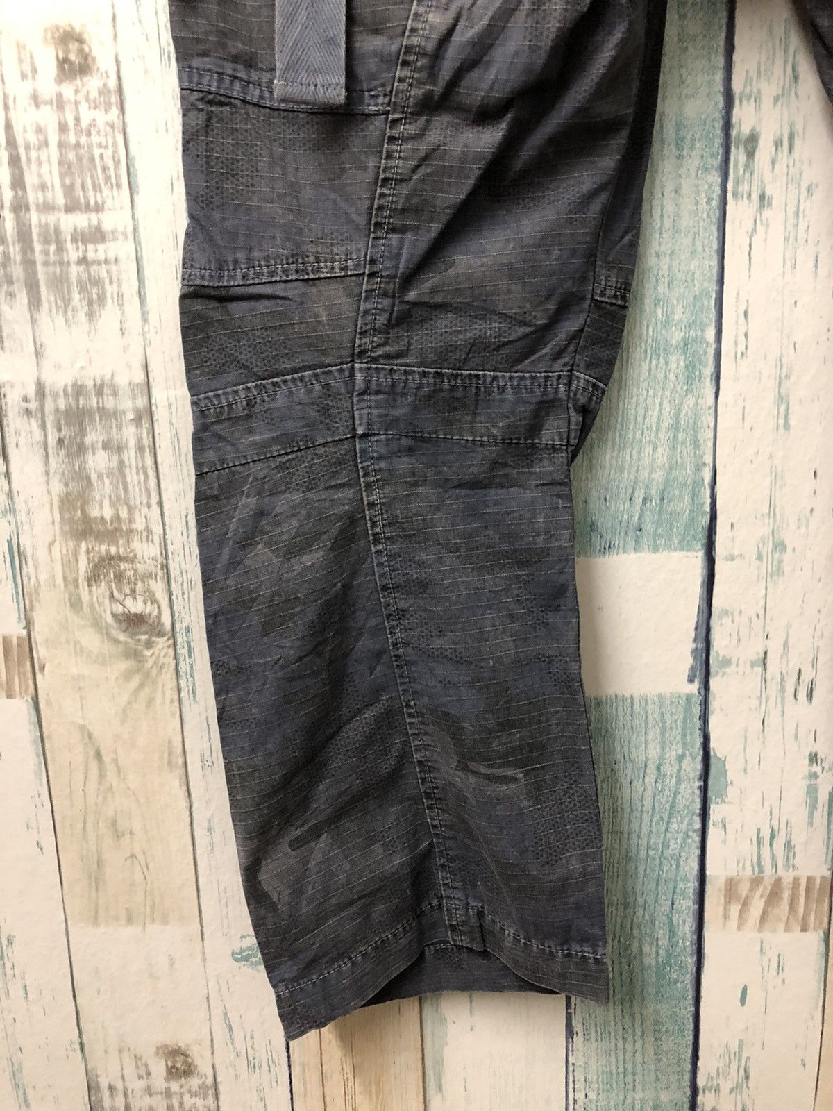Marithe + Francois Girbaud 2000s MFG Hybrid Camo cargo pant Size US 33 - 14 Thumbnail
