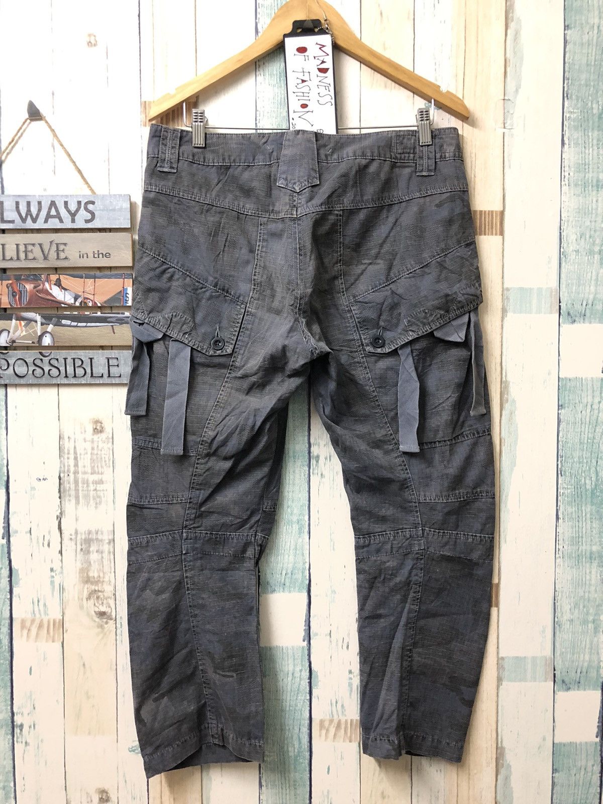 Marithe + Francois Girbaud 2000s MFG Hybrid Camo cargo pant Size US 33 - 3 Thumbnail