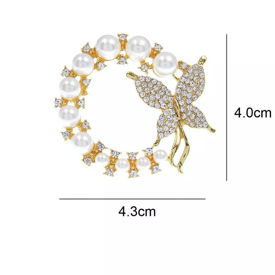 Jewelry Pearl and Rhinestone Circle Brooch Size ONE SIZE - 5 Thumbnail