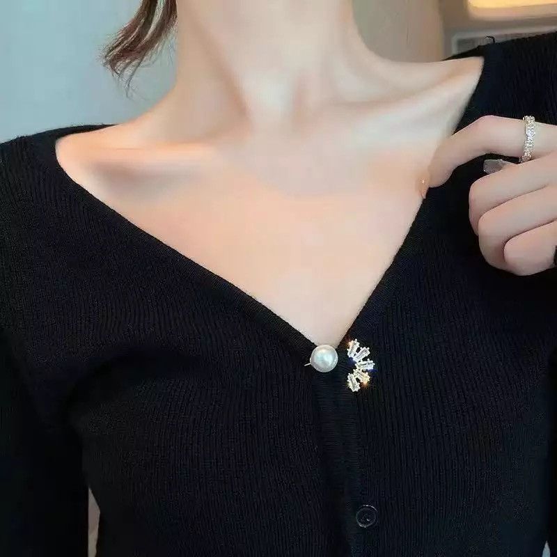 Jewelry Pearl High-Grade Women's Anti Slip Brooch Size ONE SIZE - 4 Thumbnail