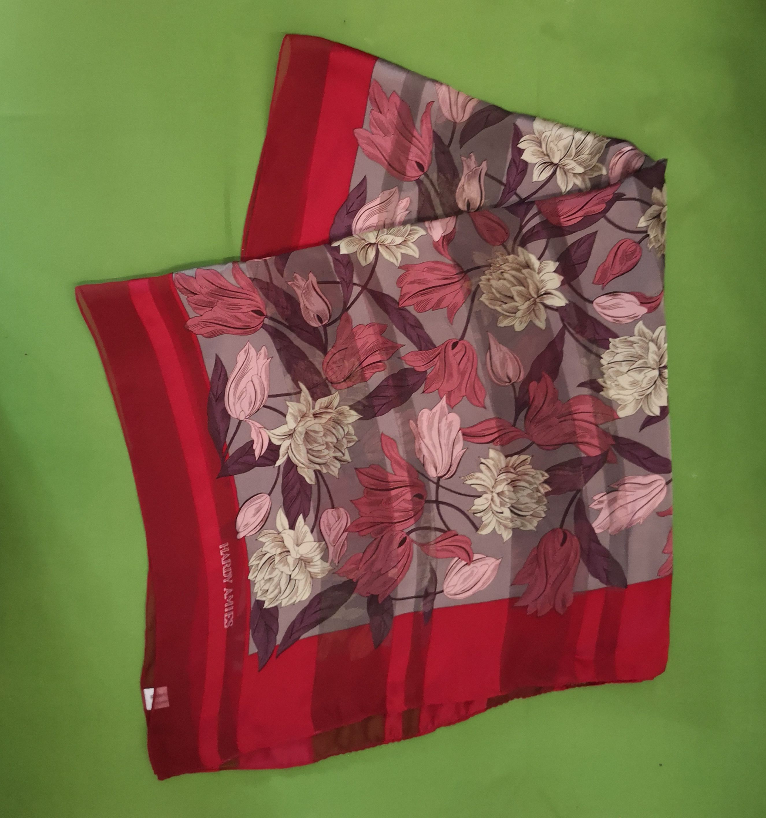 Hardy Amies HARDY AMIES SCARF SHIFFON~SATIN MATERIAL Size ONE SIZE - 1 Thumbnail