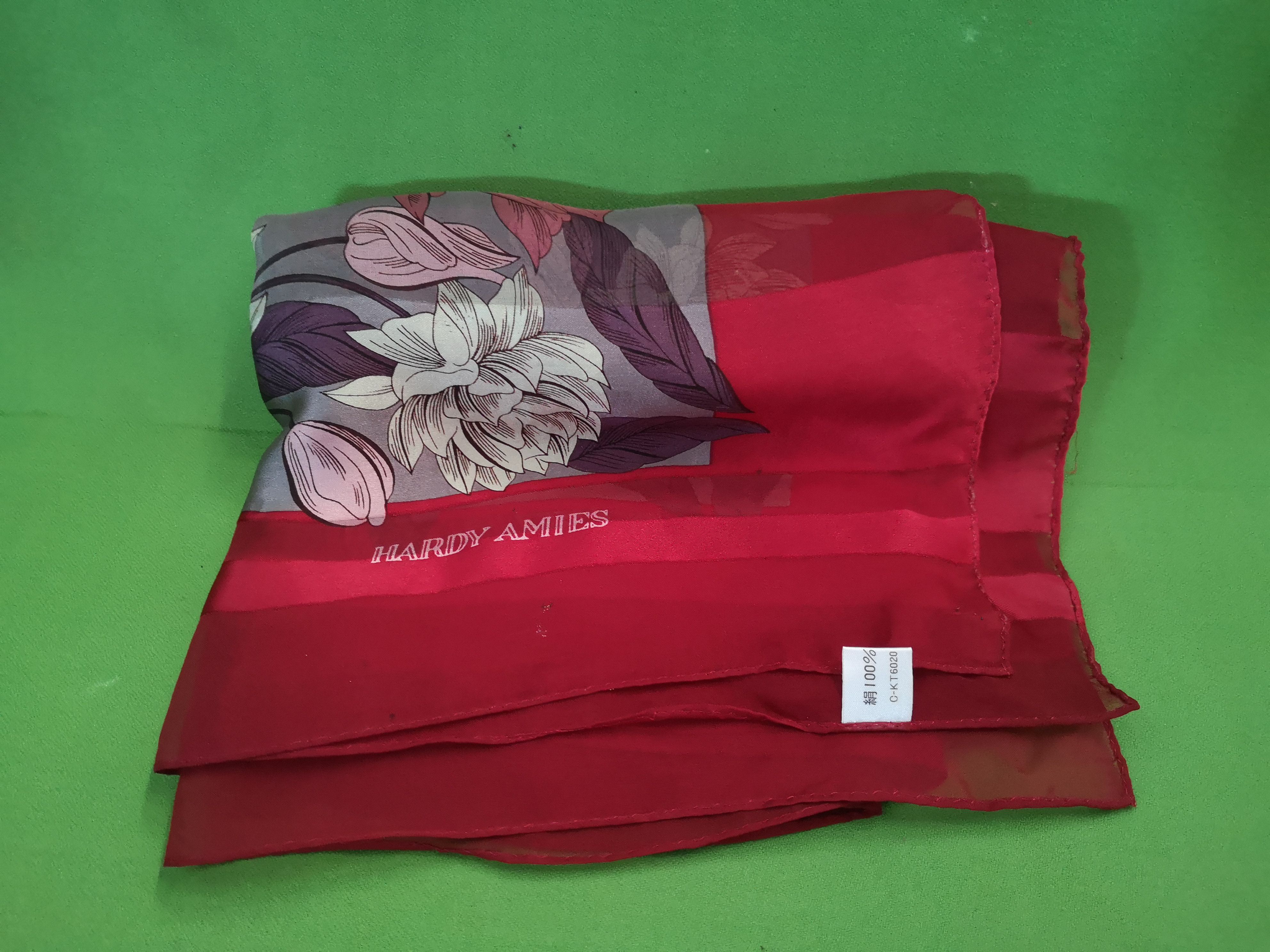 Hardy Amies HARDY AMIES SCARF SHIFFON~SATIN MATERIAL Size ONE SIZE - 3 Thumbnail
