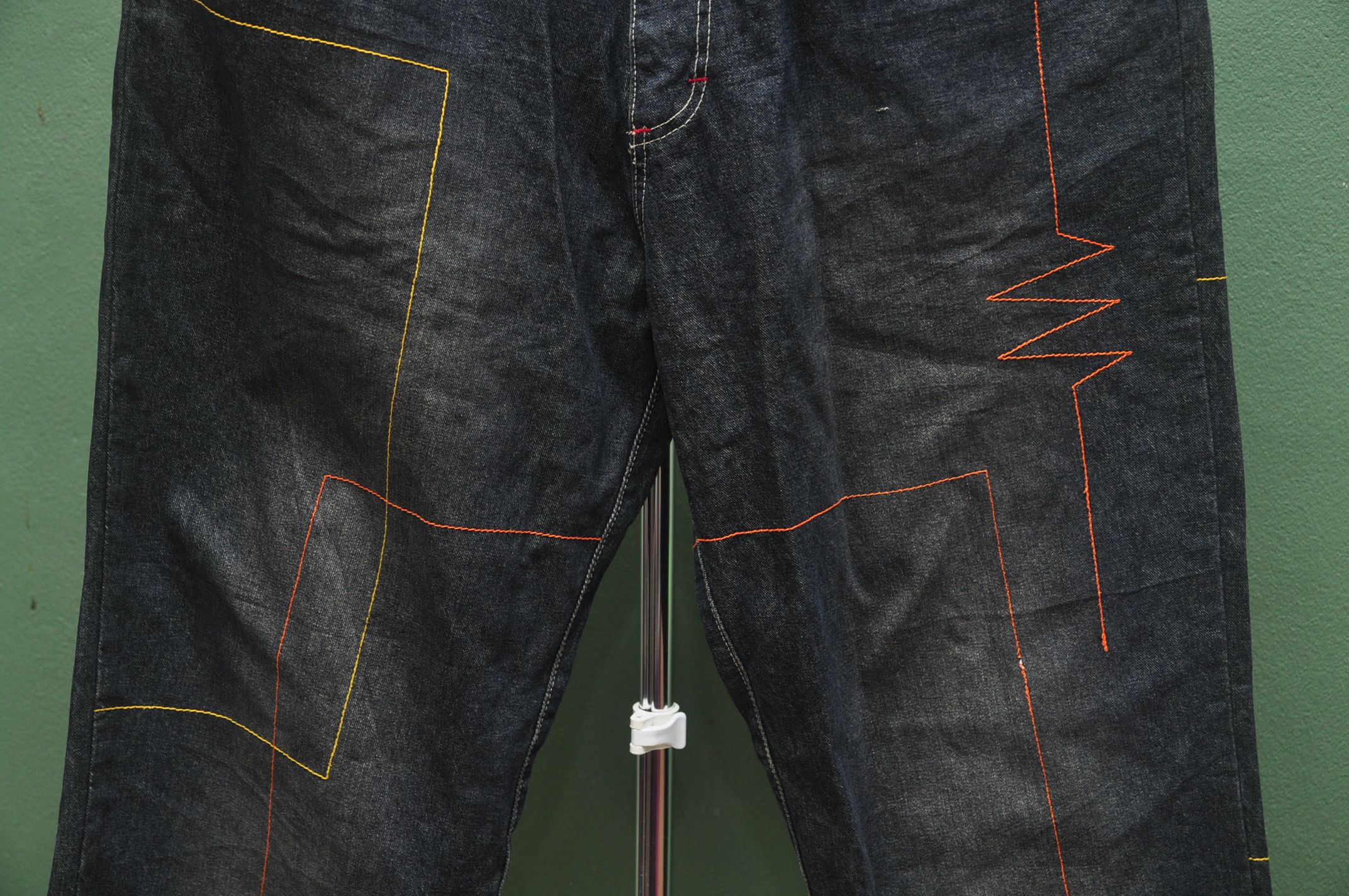 Akademiks × Designer × Japanese Brand Vintage Akademiks Denim Jeans Travis Scott Fashion Style Size US 33 - 5 Thumbnail