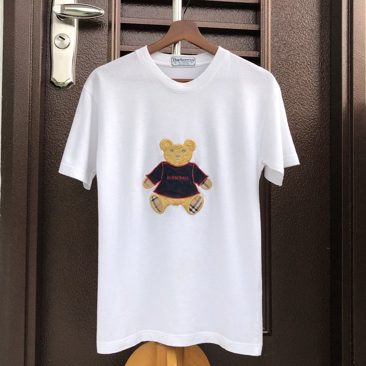 Burberry Vintage 90's Burberry's Bear T-shirt Size S / US 4 / IT 40 - 3 Thumbnail