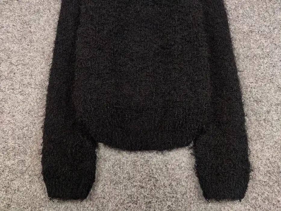 Japanese Brand Vintage Japanese Black Mohair Style Fuzzy Crewneck Sweater Size US S / EU 44-46 / 1 - 4 Thumbnail