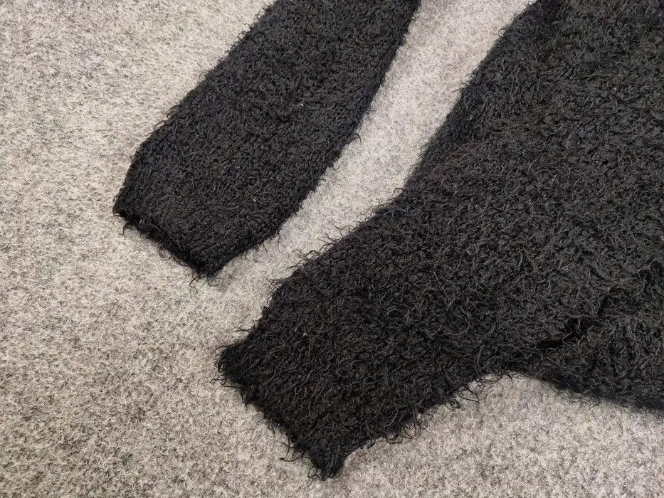 Japanese Brand Vintage Japanese Black Mohair Style Fuzzy Crewneck Sweater Size US S / EU 44-46 / 1 - 8 Thumbnail