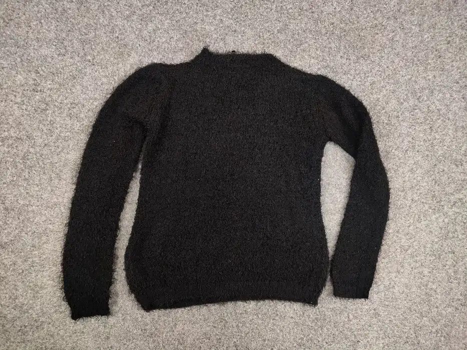 Japanese Brand Vintage Japanese Black Mohair Style Fuzzy Crewneck Sweater Size US S / EU 44-46 / 1 - 6 Thumbnail
