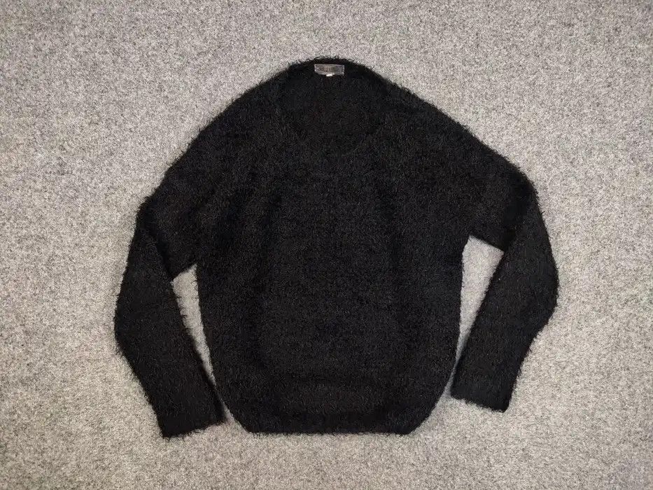 Japanese Brand Vintage 90's Japanese Black Mohair Style Fuzzy Sweater Size US S / EU 44-46 / 1 - 5 Thumbnail