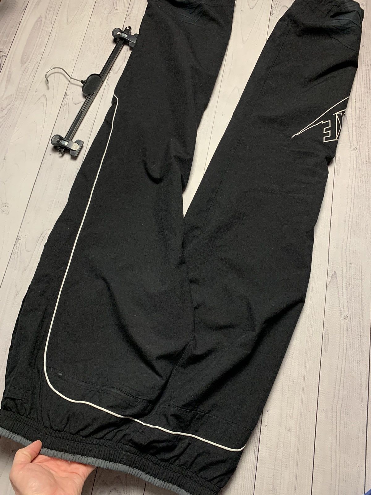 Nike × Vintage Vintage Nike drill pants Y2K logo joggers size S Size US 30 / EU 46 - 9 Thumbnail
