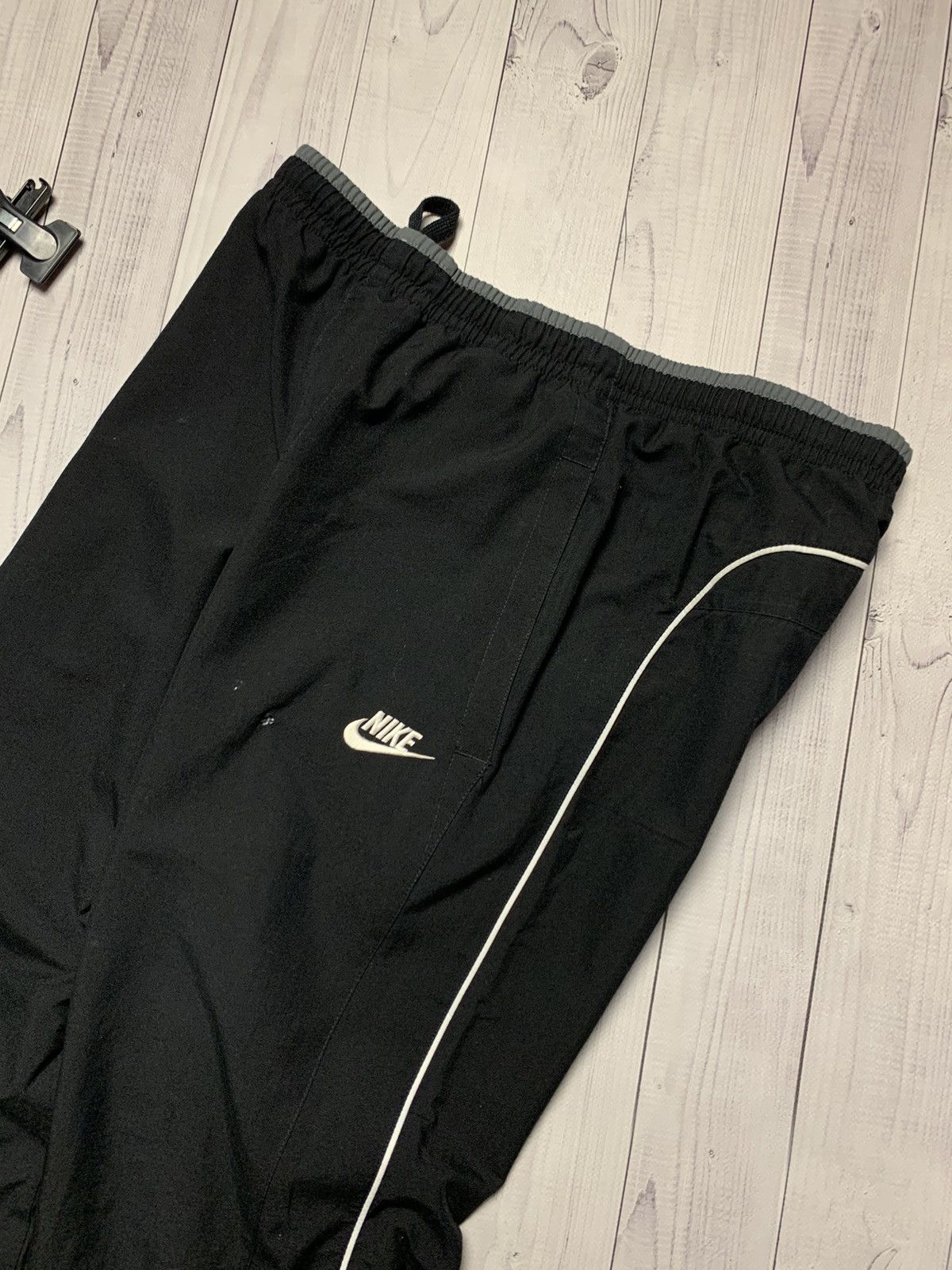 Nike × Vintage Vintage Nike drill pants Y2K logo joggers size S Size US 30 / EU 46 - 3 Thumbnail