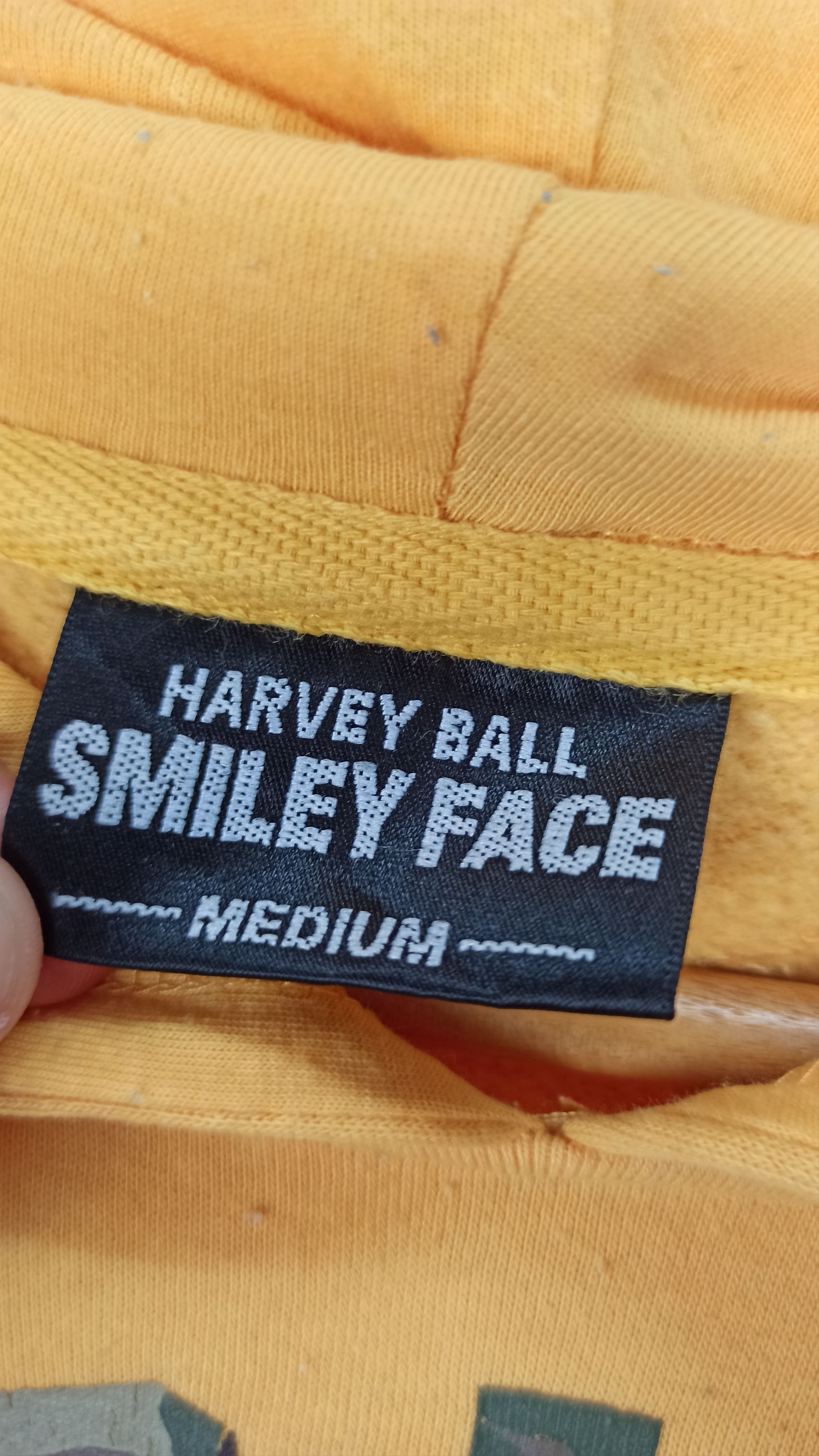 Japanese Brand 🔥Rare🔥 Harvey Ball Smiley Face Hoodie Big Logo Size US M / EU 48-50 / 2 - 3 Thumbnail