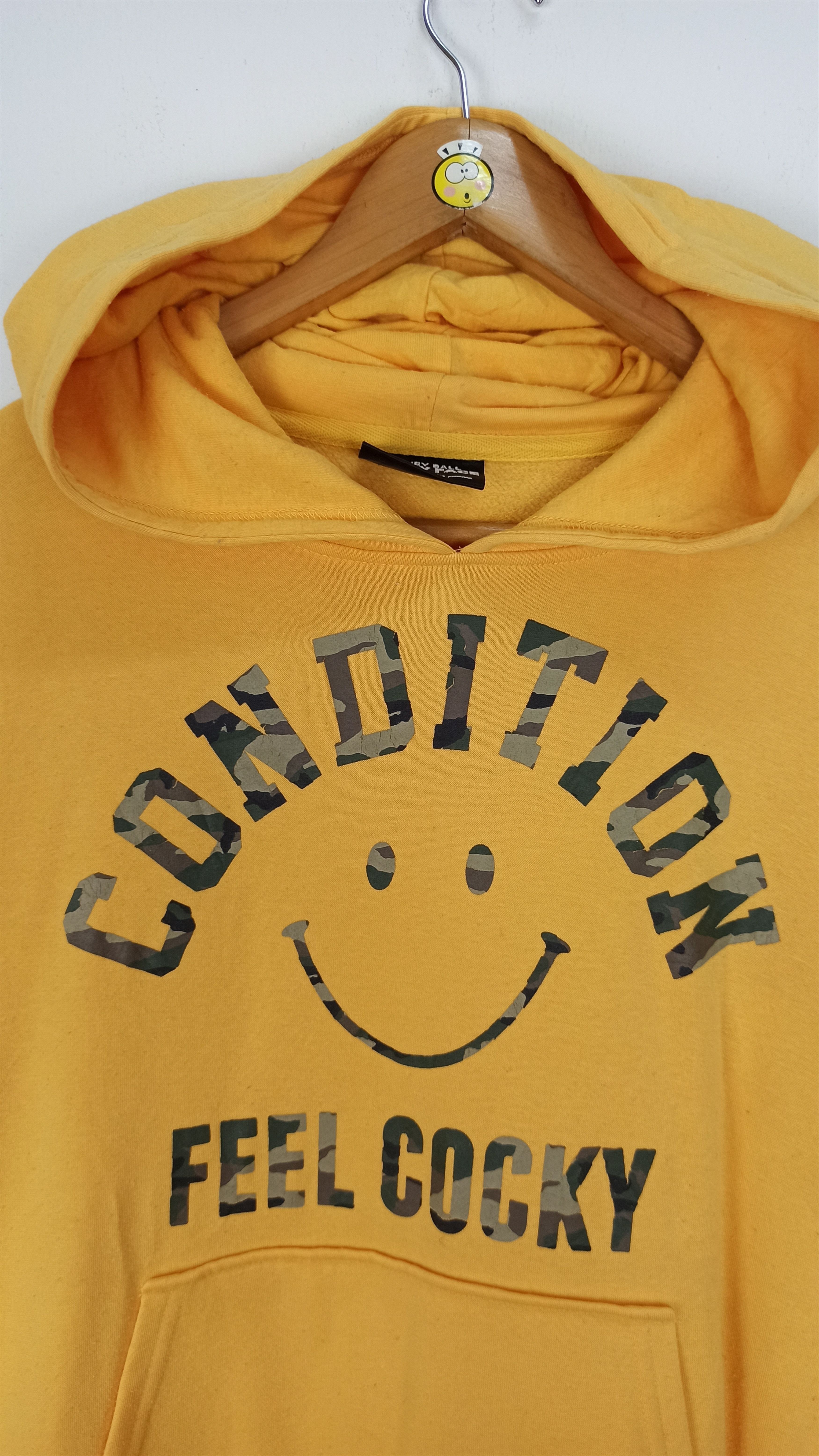 Japanese Brand 🔥Rare🔥 Harvey Ball Smiley Face Hoodie Big Logo Size US M / EU 48-50 / 2 - 2 Thumbnail