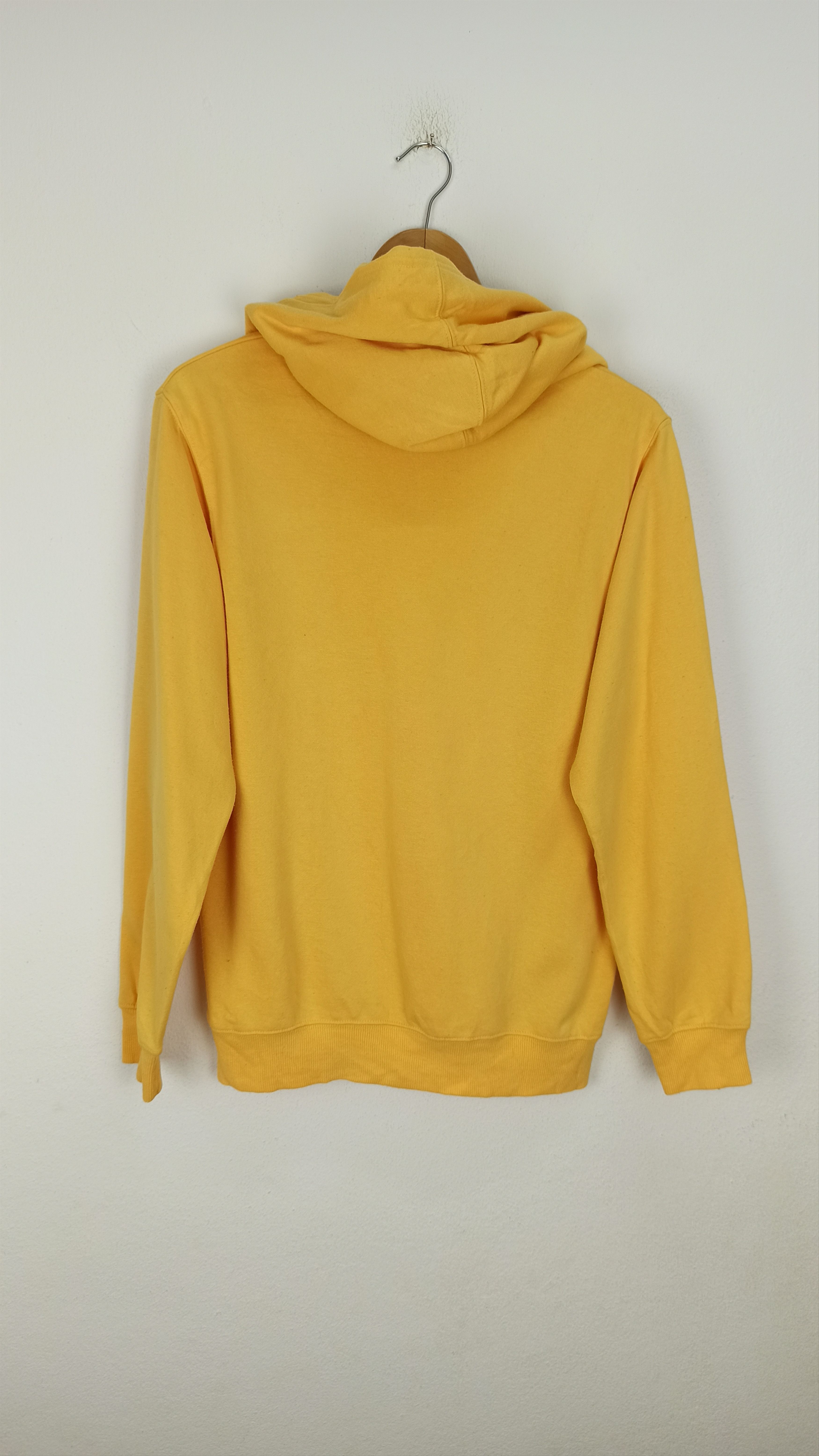Japanese Brand 🔥Rare🔥 Harvey Ball Smiley Face Hoodie Big Logo Size US M / EU 48-50 / 2 - 4 Thumbnail