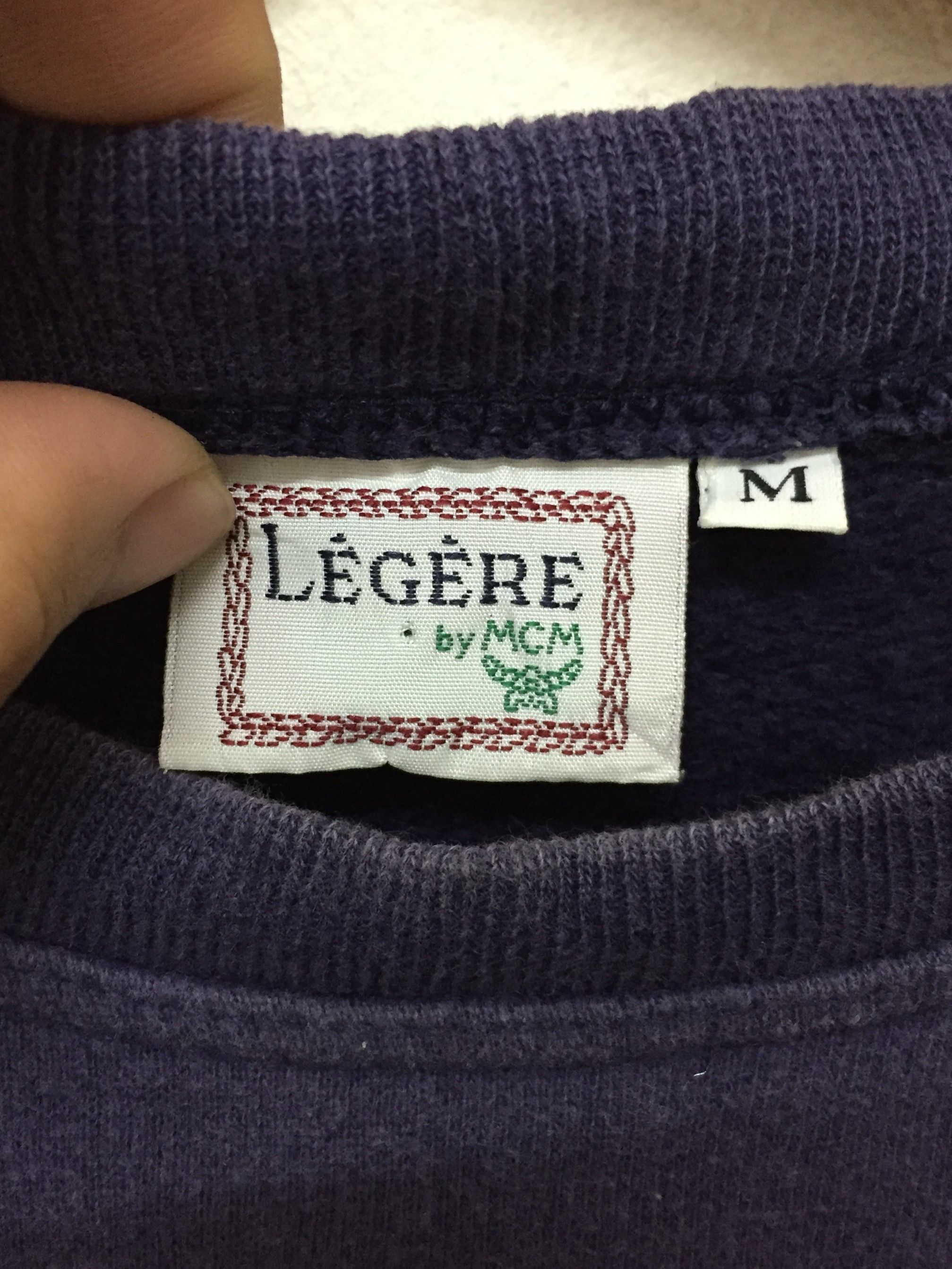 MCM 80's Made in ITALY Embrodered logo sweatshirt Size US M / EU 48-50 / 2 - 9 Thumbnail
