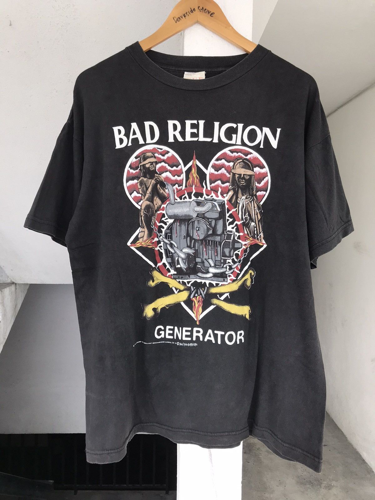 Band Tees × Vintage Very Rare 1992 Bad Religion Generator Tee Size US L / EU 52-54 / 3 - 5 Thumbnail