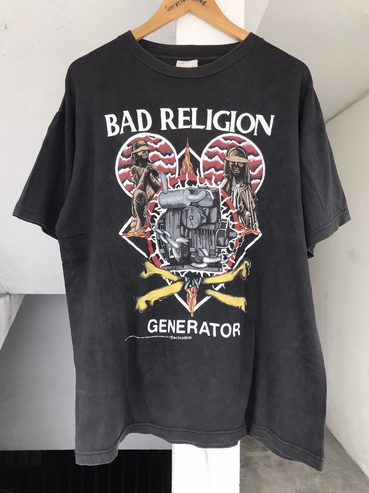 Band Tees × Vintage Very Rare 1992 Bad Religion Generator Tee Size US L / EU 52-54 / 3 - 4 Thumbnail