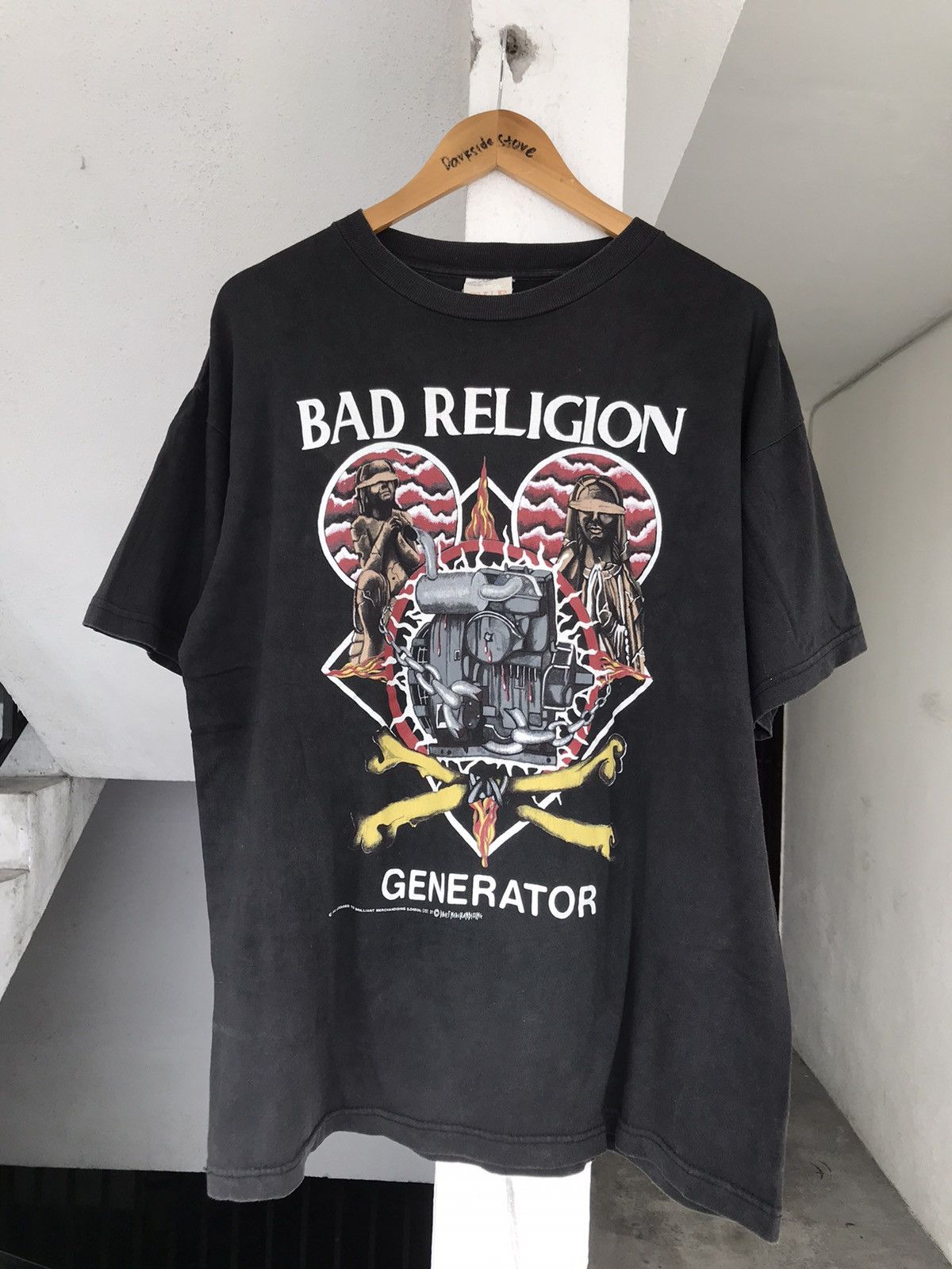 Band Tees × Vintage Very Rare 1992 Bad Religion Generator Tee Size US L / EU 52-54 / 3 - 3 Thumbnail