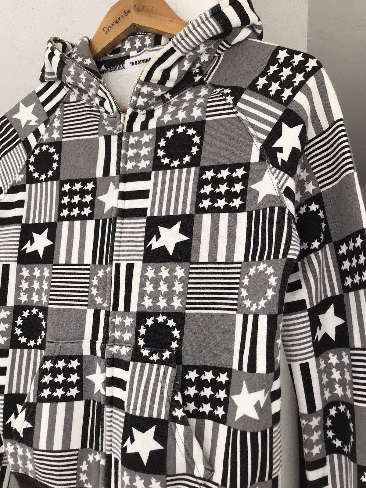 Bape × Nigo Sta & Stripes Full Zip Hoodie Size XS / US 0-2 / IT 36-38 - 9 Thumbnail