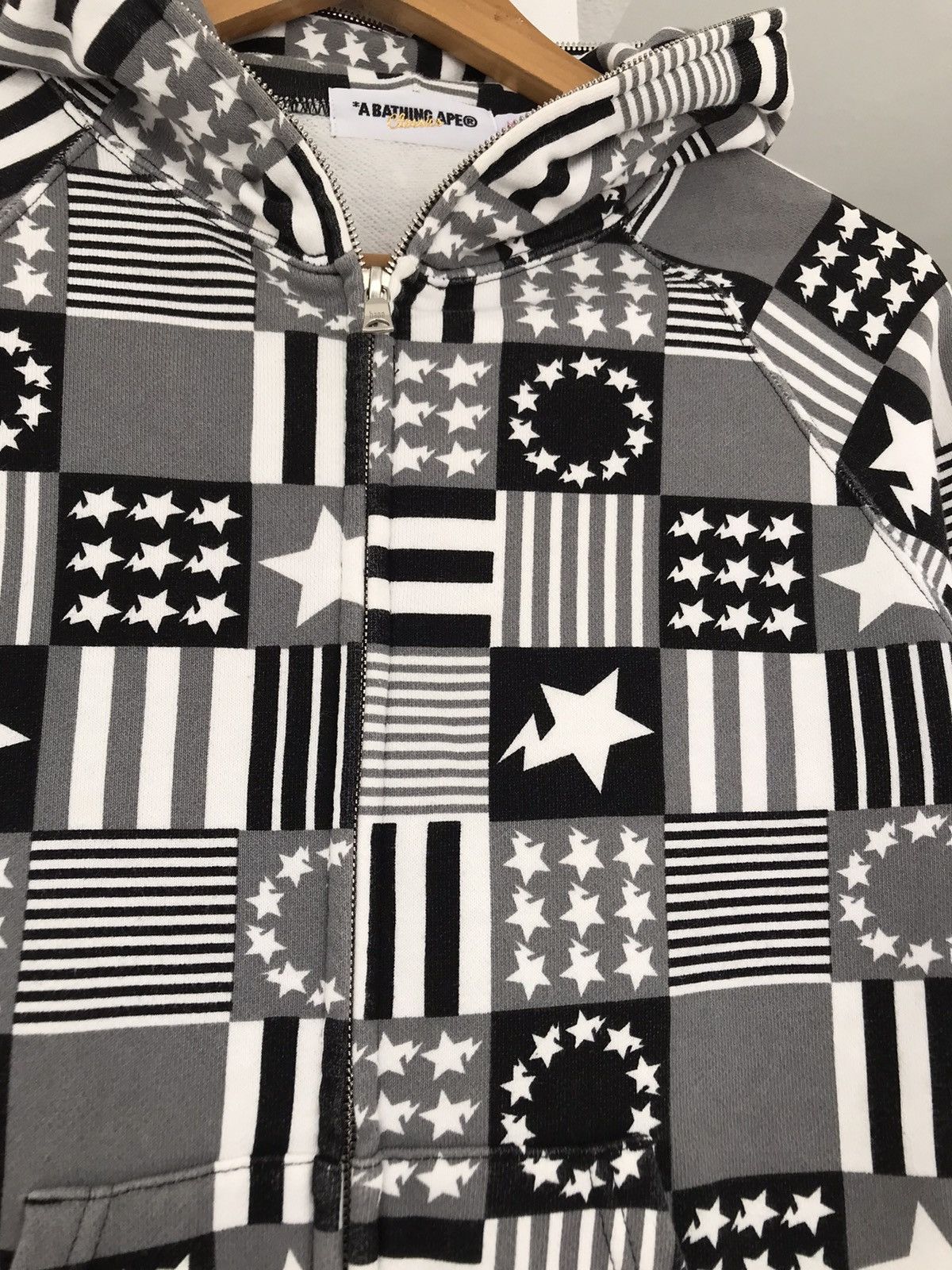 Bape × Nigo Sta & Stripes Full Zip Hoodie Size XS / US 0-2 / IT 36-38 - 10 Thumbnail