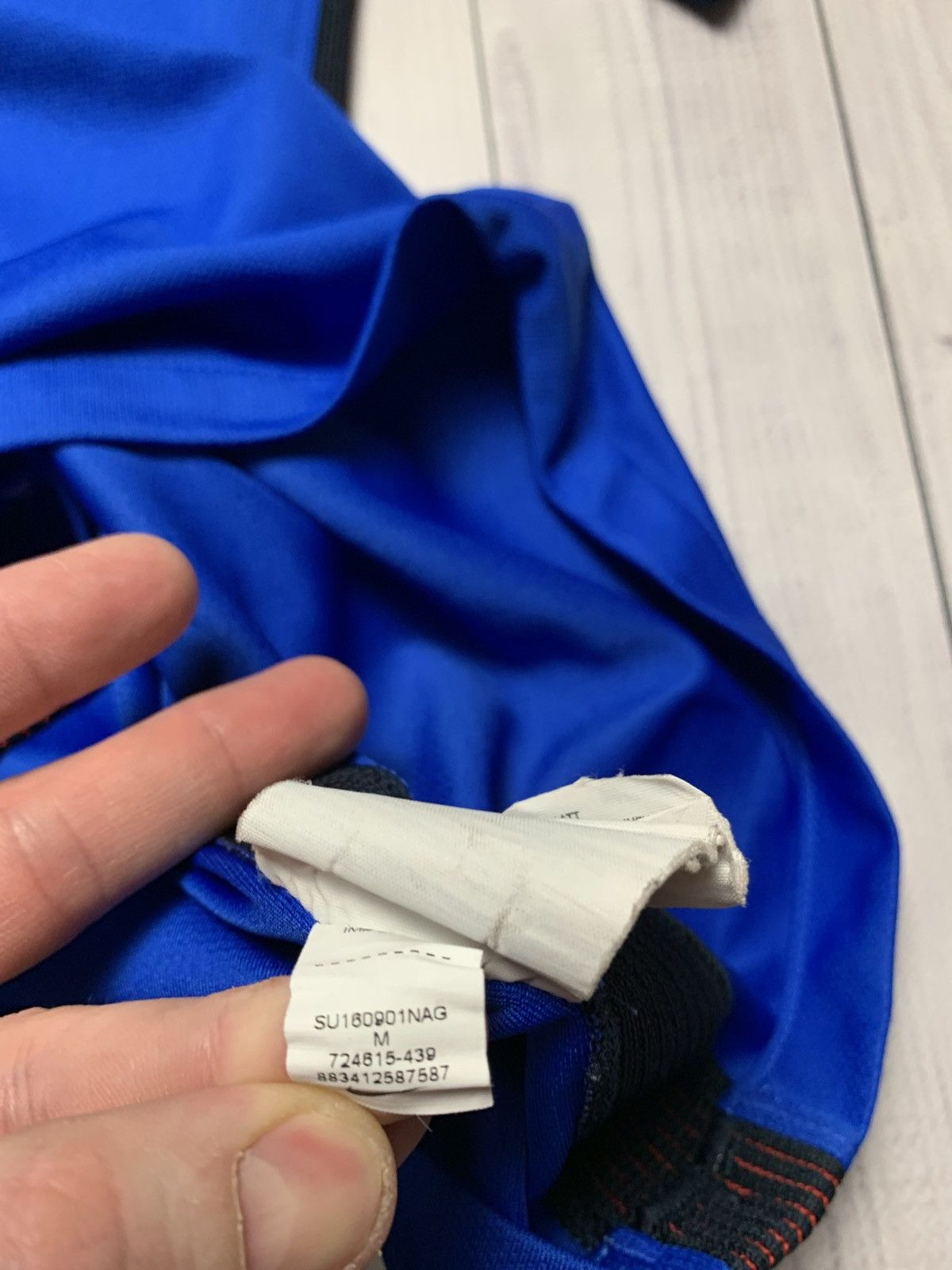 Nike × Vintage Vintage Nike France soccer jersey size M Size US M / EU 48-50 / 2 - 7 Thumbnail