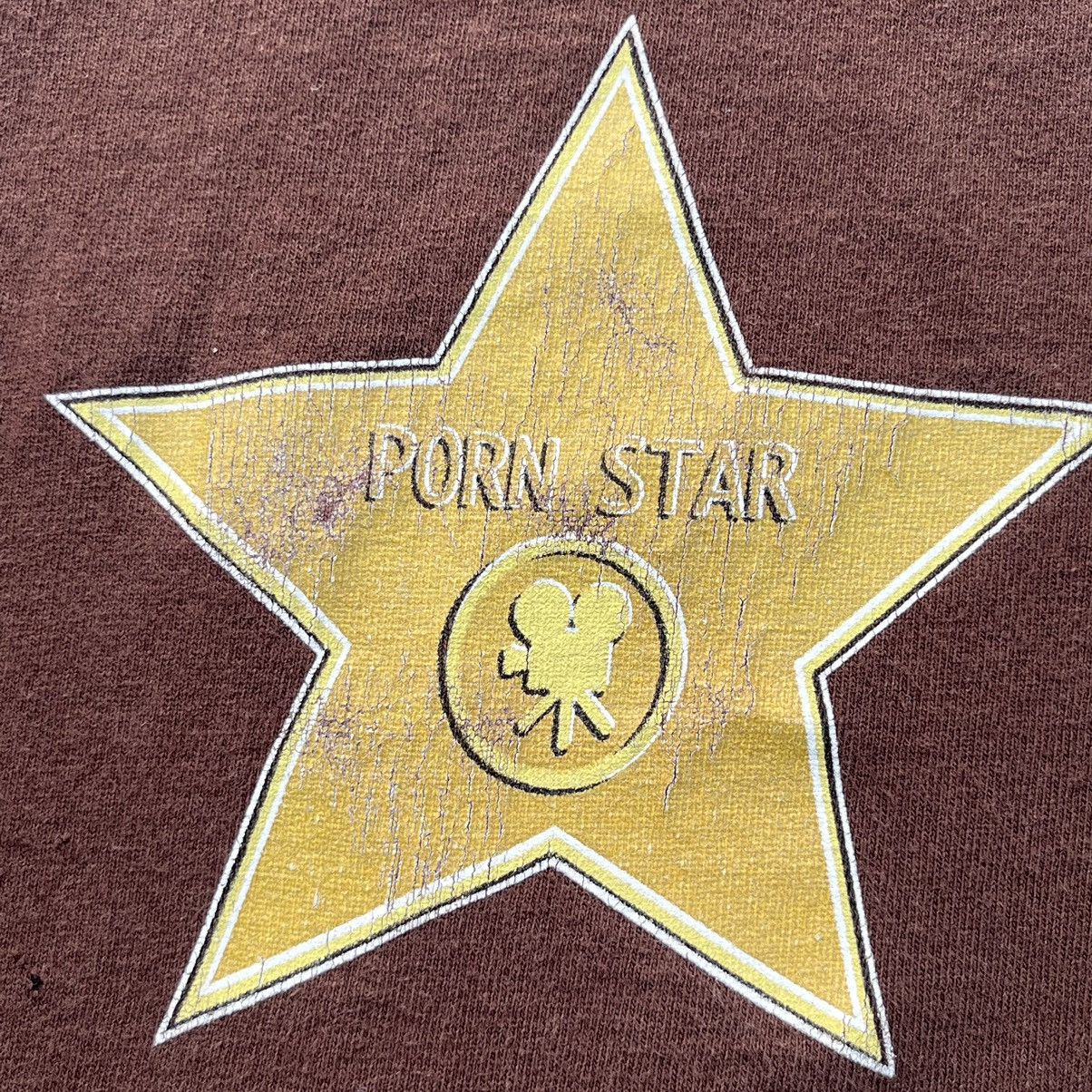 Hook-Ups VINTAGE 90’S PORN STAR “WALK OF FAME” T-SHIRT Size US L / EU 52-54 / 3 - 5 Thumbnail