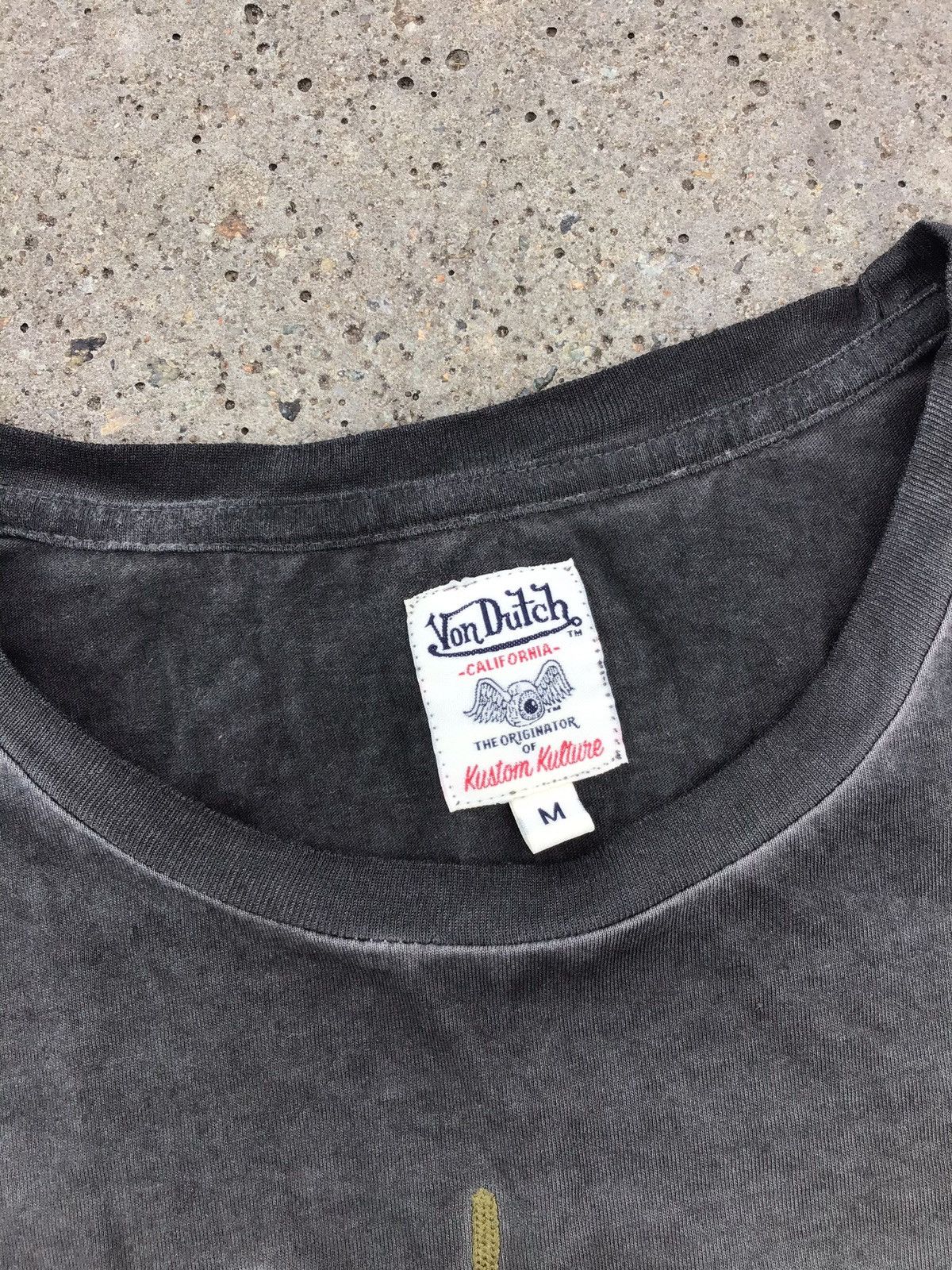 Von Dutch NEW FADE LOGO LONGSLEEVE Size US M / EU 48-50 / 2 - 3 Thumbnail