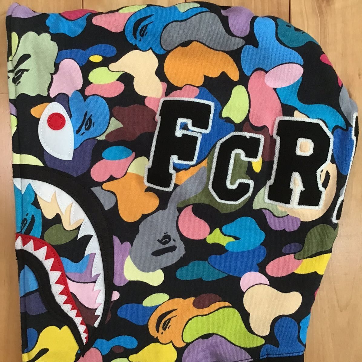 Bape × F.C.R.B BAPE × FCRB Shark full zip hoodie multi camo Size US S / EU 44-46 / 1 - 4 Thumbnail