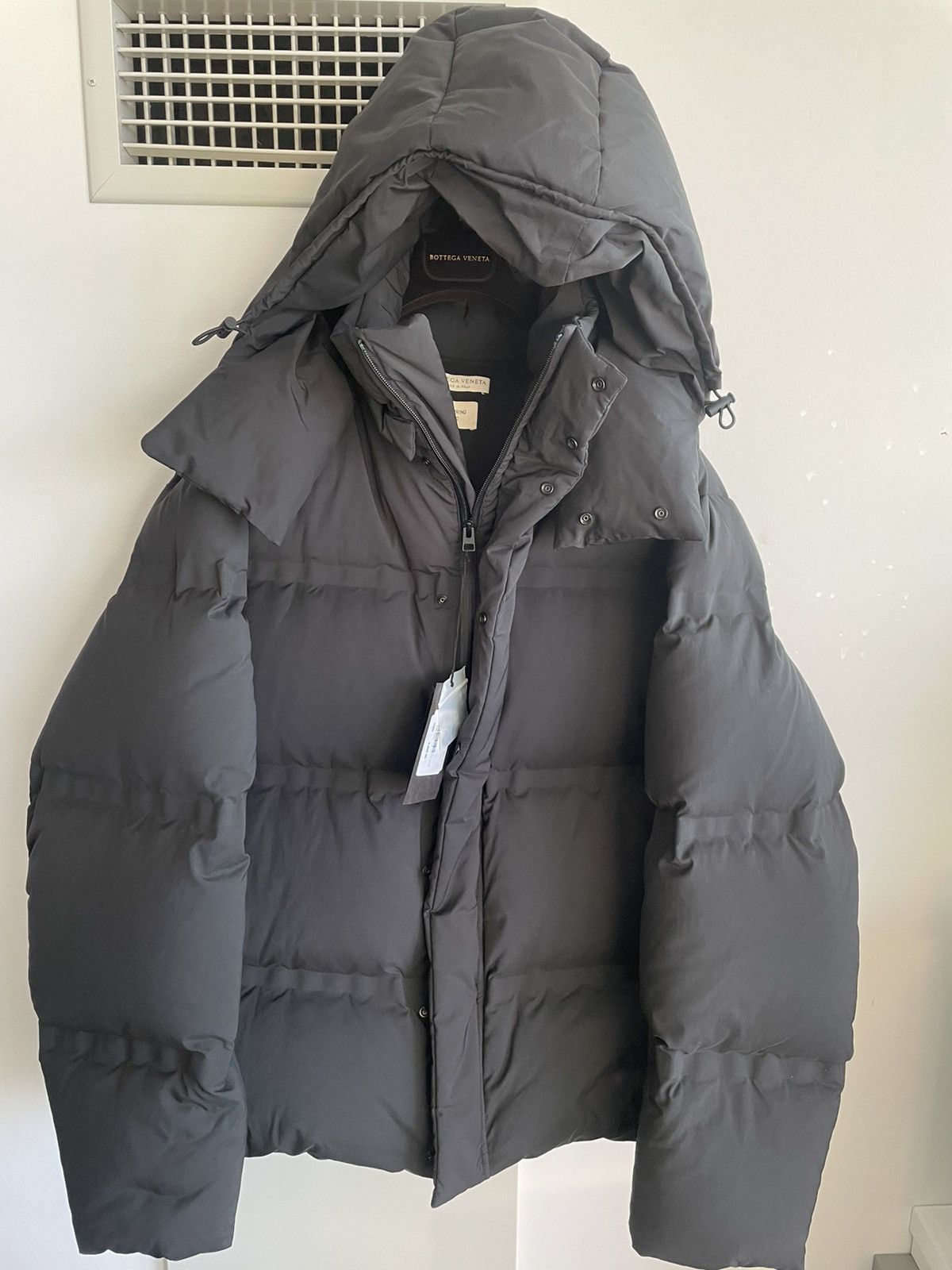 image of Bottega Veneta $4K Value New Runway Grey Goose Down Coat By Daniel Lee in Black, Men's (Size 2XL)