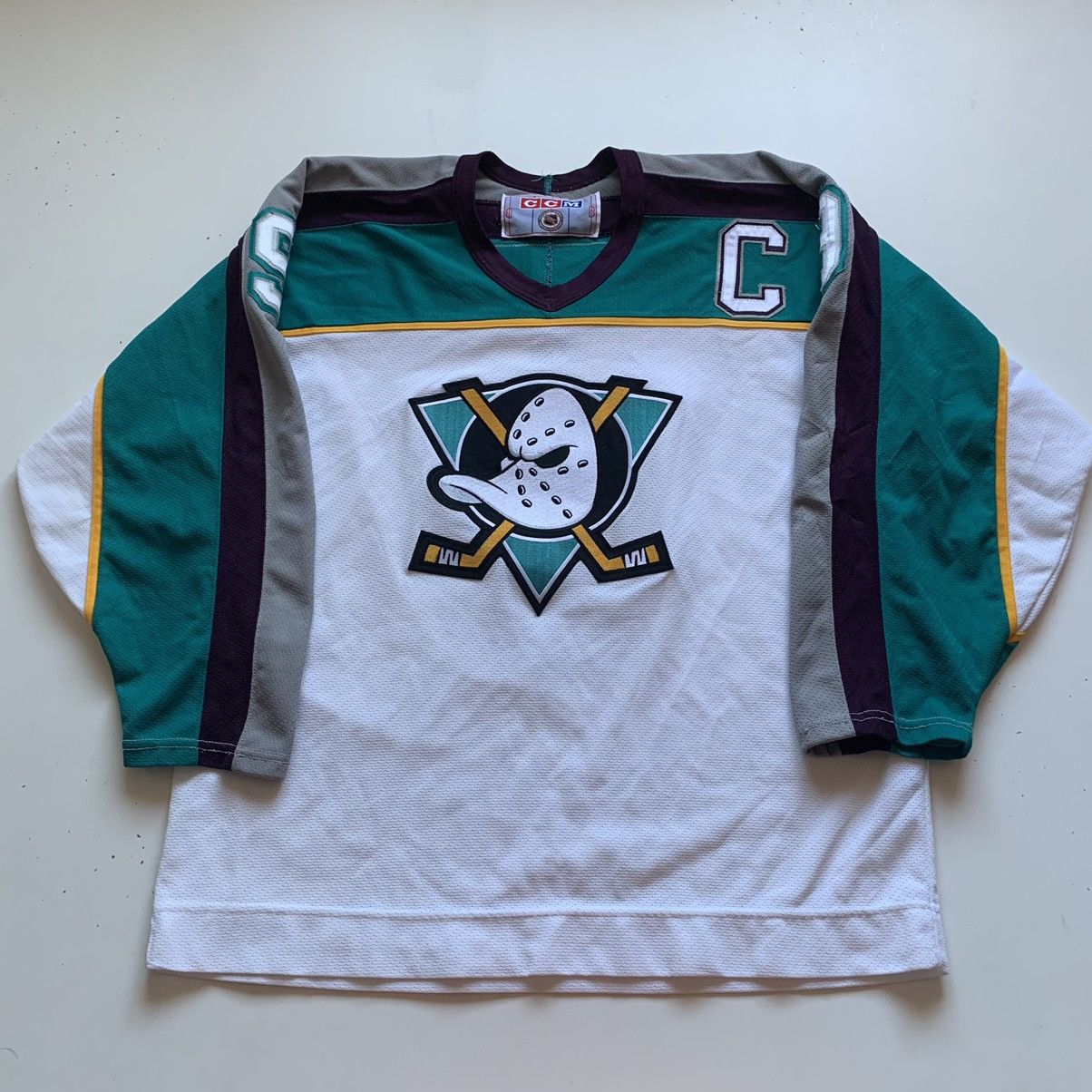 Vintage CCM Anaheim Mighty Ducks NHL Hockey Jersey Man XL Canada
