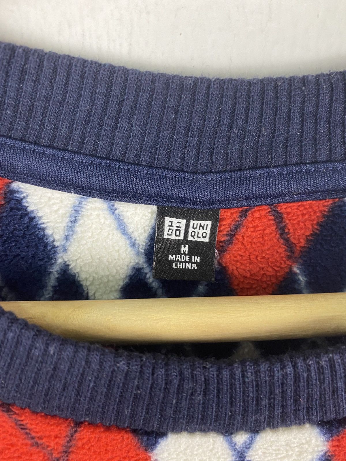 Japanese Brand STEAL 🔥 Vintage Diamond Fleece Sweatshirt By Uniqlo Size US M / EU 48-50 / 2 - 4 Thumbnail