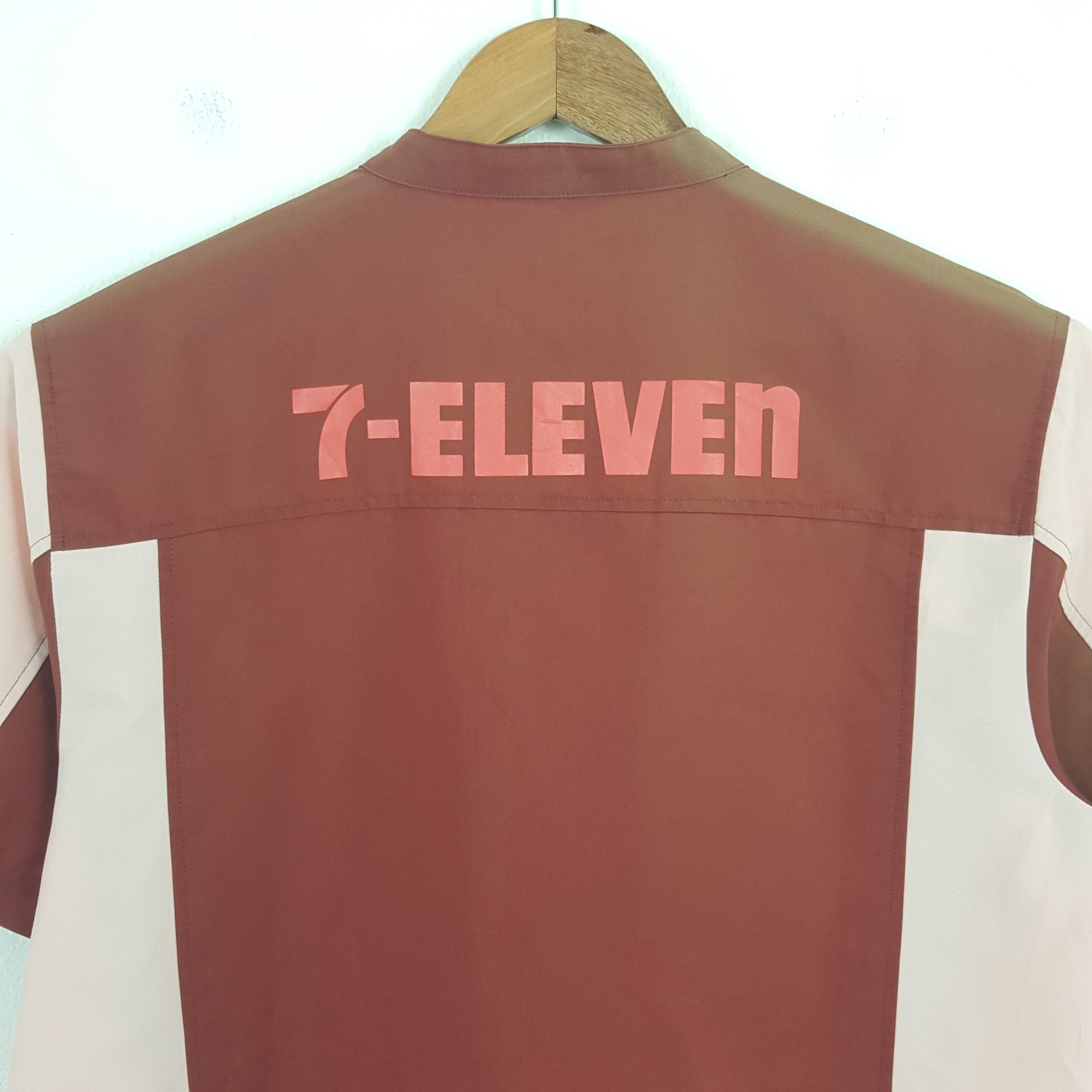 Japanese Brand × Vintage Vintage 7 ELEVEN Japanese Brand Streetwear Jacket Size US L / EU 52-54 / 3 - 4 Thumbnail