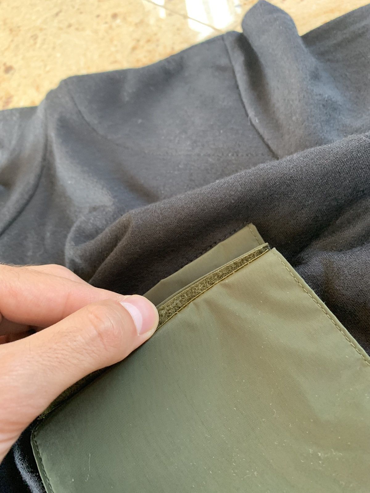 OAMC Ghost Army Turtleneck Size US L / EU 52-54 / 3 - 11 Thumbnail