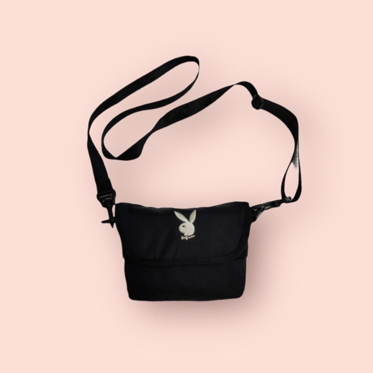 Playboy bunny 2024 mini sling bag