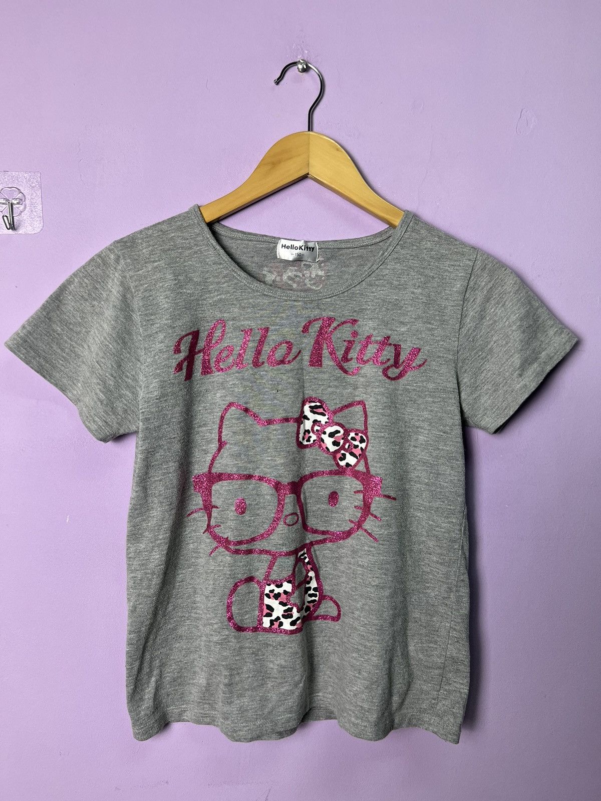 Anime 🔥Hello Kitty Tees Size XS / US 0-2 / IT 36-38 - 3 Thumbnail