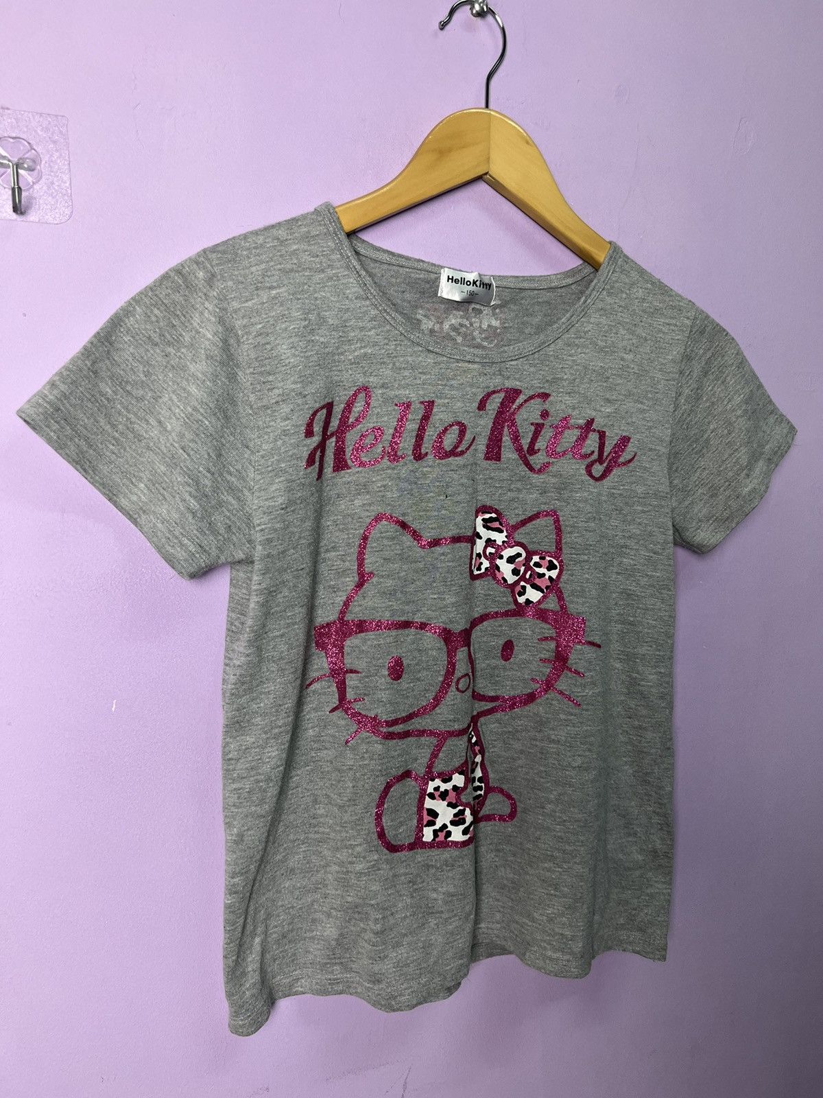 Anime 🔥Hello Kitty Tees Size XS / US 0-2 / IT 36-38 - 8 Thumbnail