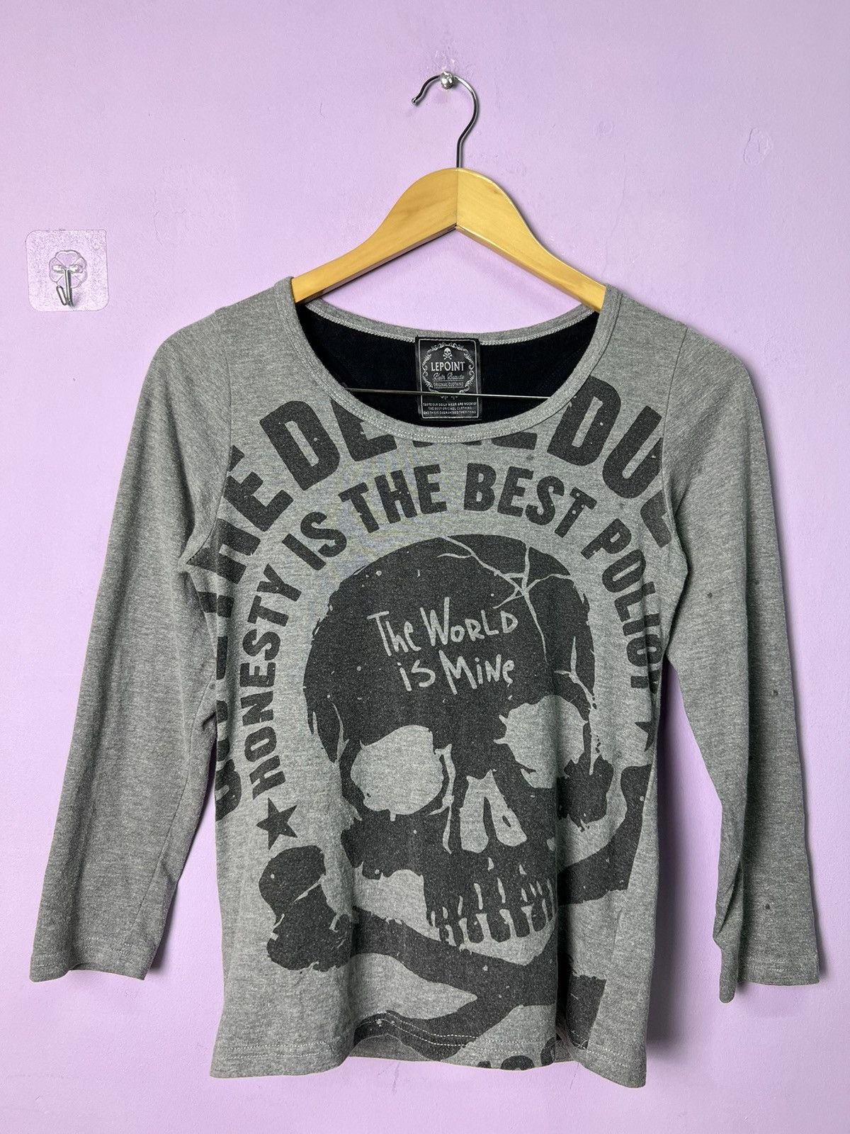 Seditionaries 🔥Lepoint Skulls The World Is Mine Long Sleeves Size XS / US 0-2 / IT 36-38 - 4 Thumbnail