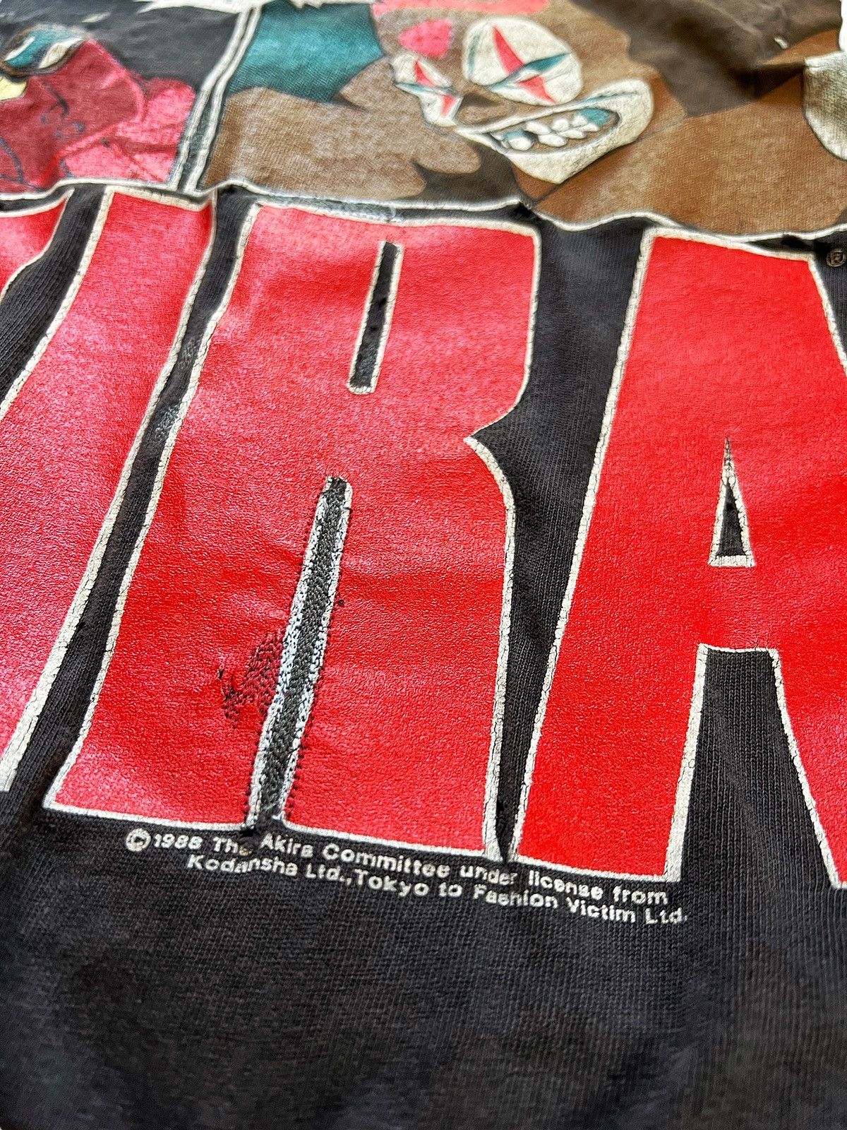 Vintage 1988 Akira “Kaneda vs Joker” Fashion Victim Tee Size US L / EU 52-54 / 3 - 2 Thumbnail