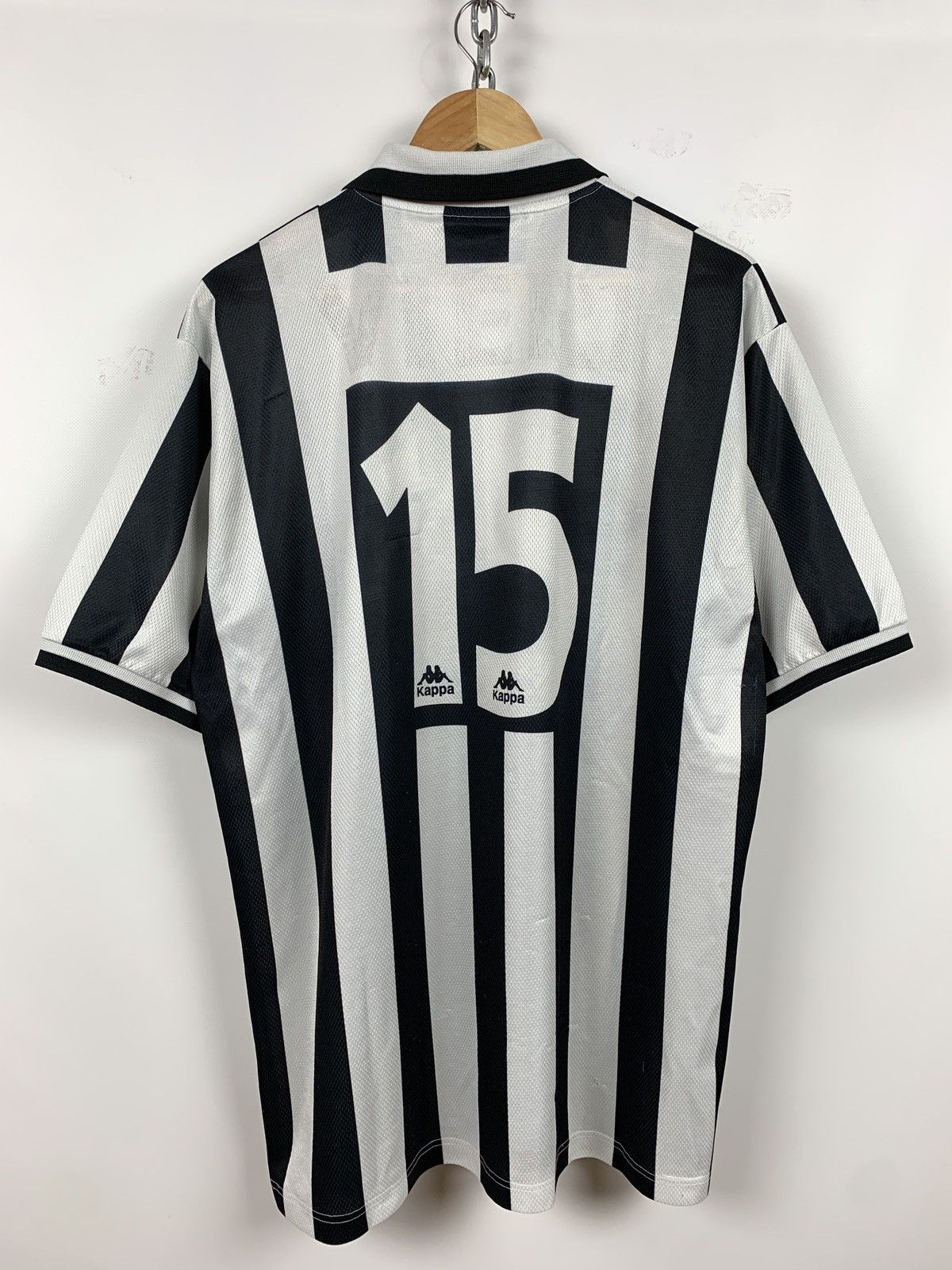 Kappa × Vintage 1995-96 Vintage Kappa Juventus Vieri #15 Home Soccer Jersey Size US XL / EU 56 / 4 - 2 Thumbnail