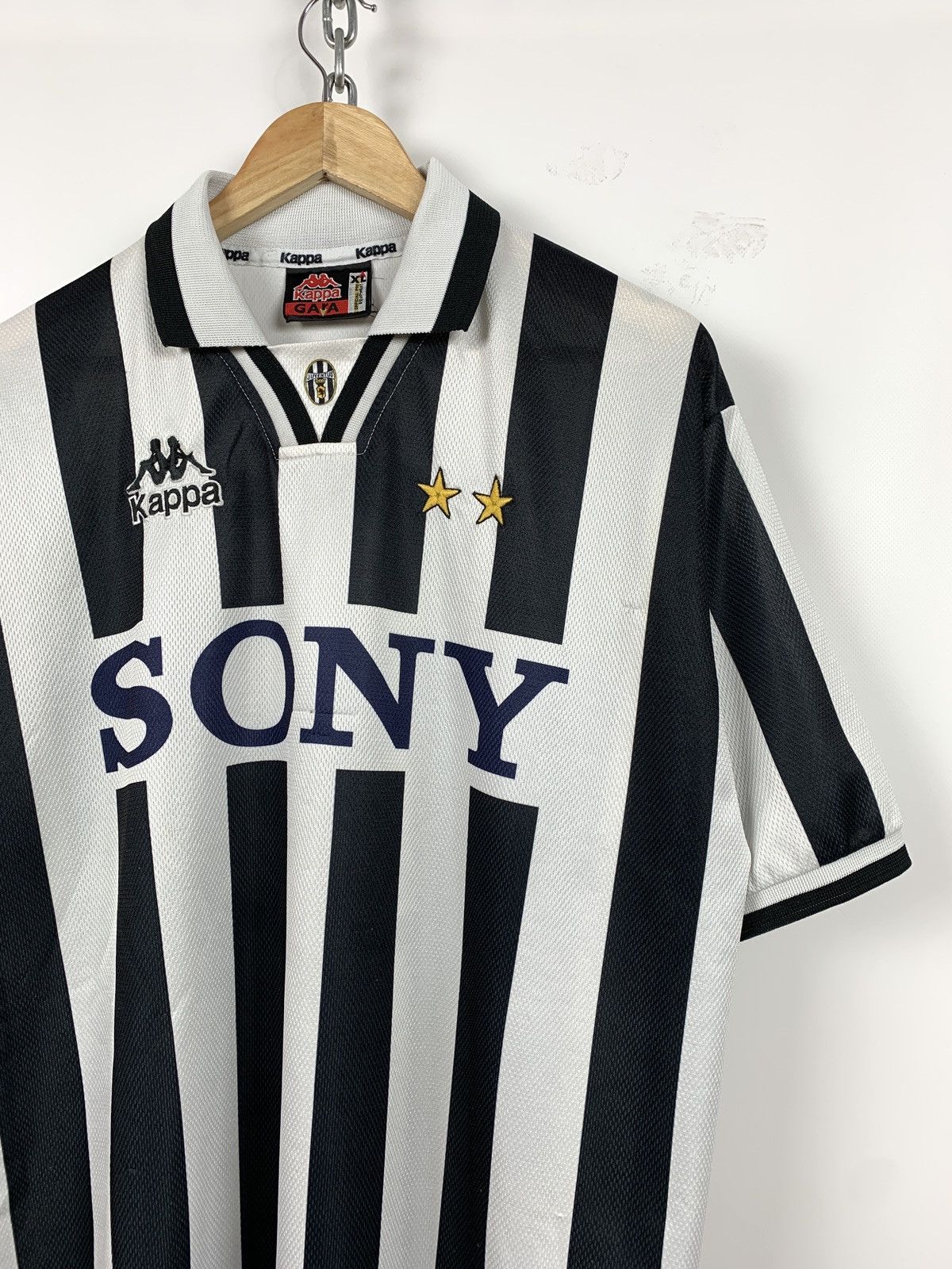Kappa × Vintage 1995-96 Vintage Kappa Juventus Vieri #15 Home Soccer Jersey Size US XL / EU 56 / 4 - 4 Thumbnail