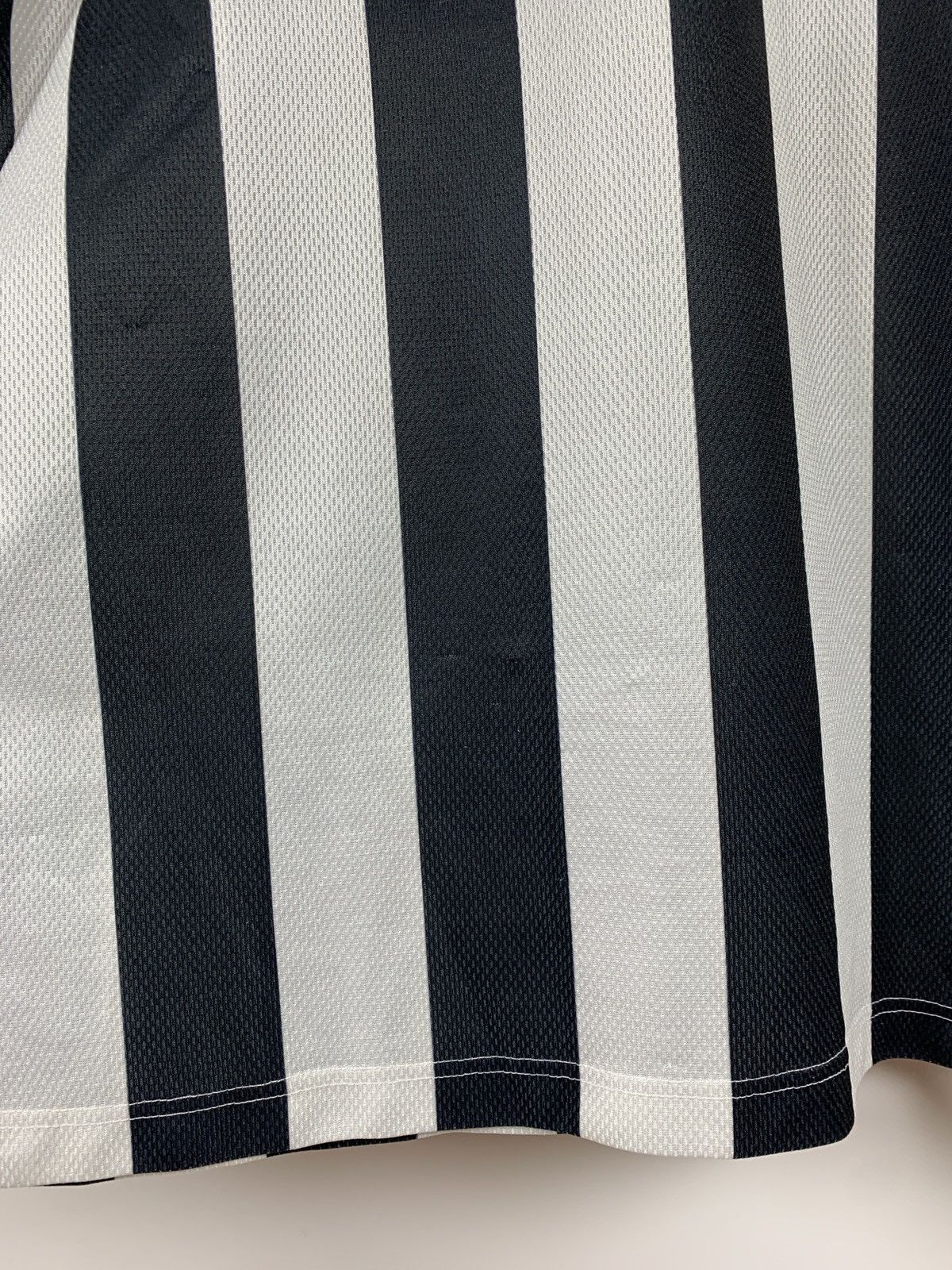 Kappa × Vintage 1995-96 Vintage Kappa Juventus Vieri #15 Home Soccer Jersey Size US XL / EU 56 / 4 - 21 Thumbnail
