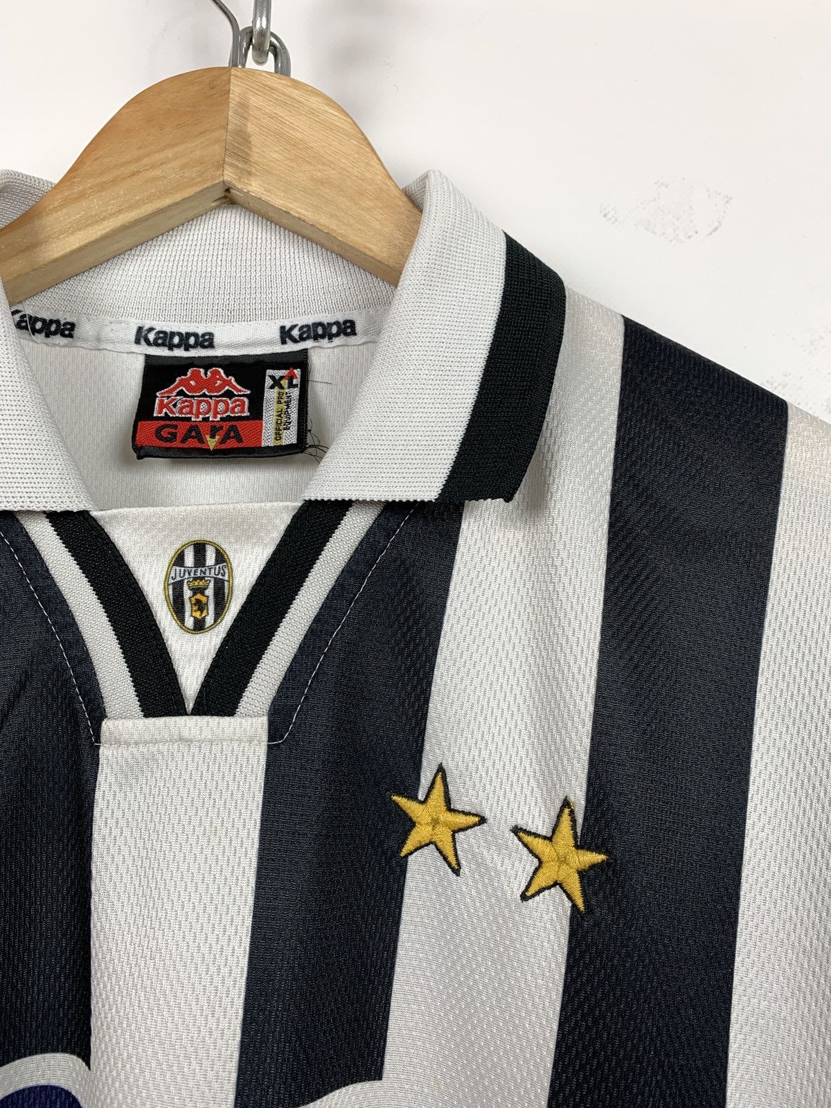 Kappa × Vintage 1995-96 Vintage Kappa Juventus Vieri #15 Home Soccer Jersey Size US XL / EU 56 / 4 - 8 Thumbnail
