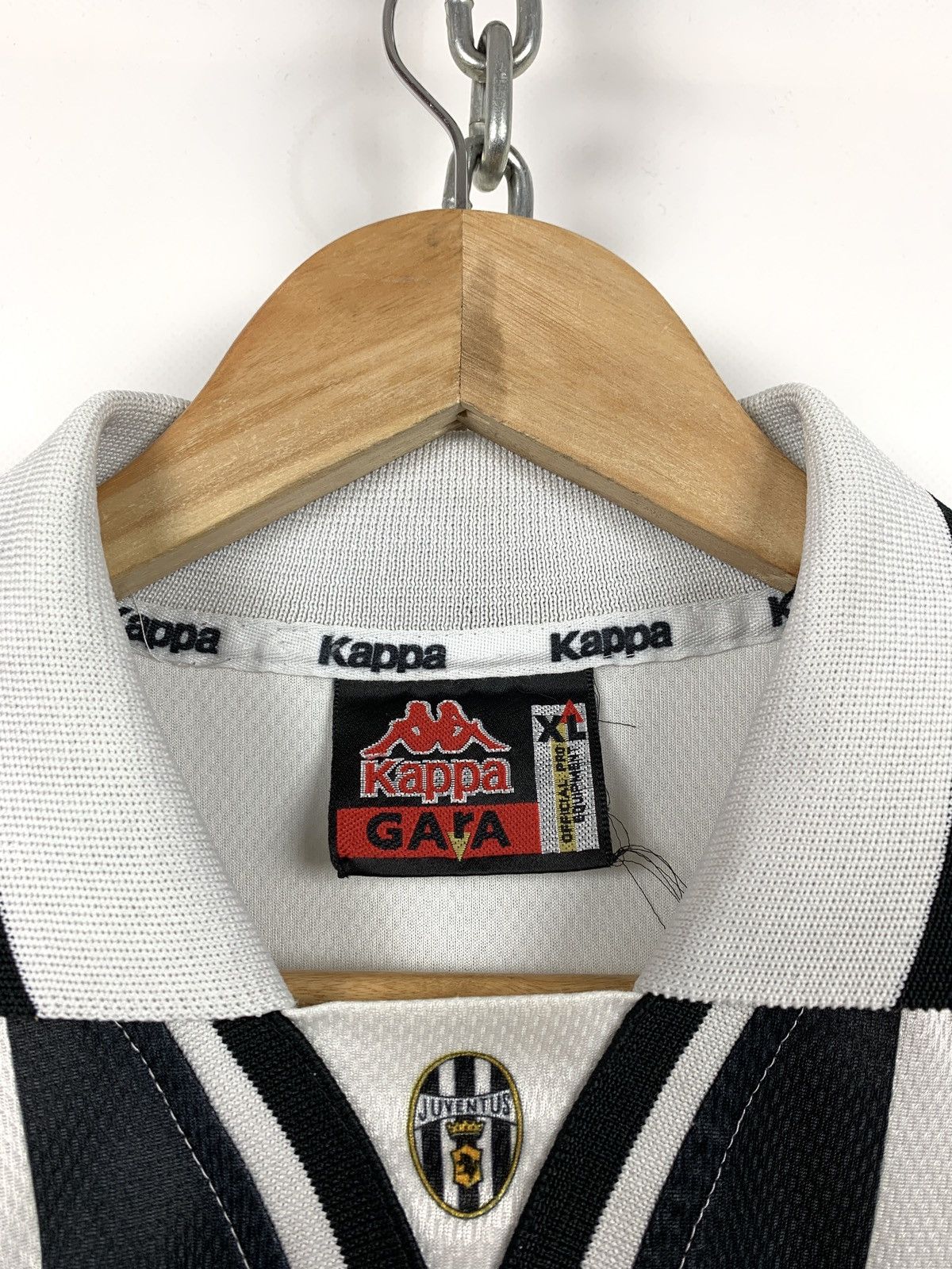 Kappa × Vintage 1995-96 Vintage Kappa Juventus Vieri #15 Home Soccer Jersey Size US XL / EU 56 / 4 - 9 Thumbnail