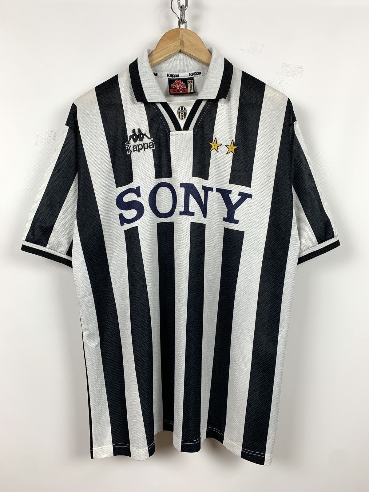Kappa × Vintage Juventus 1995/96 away jersey | Grailed