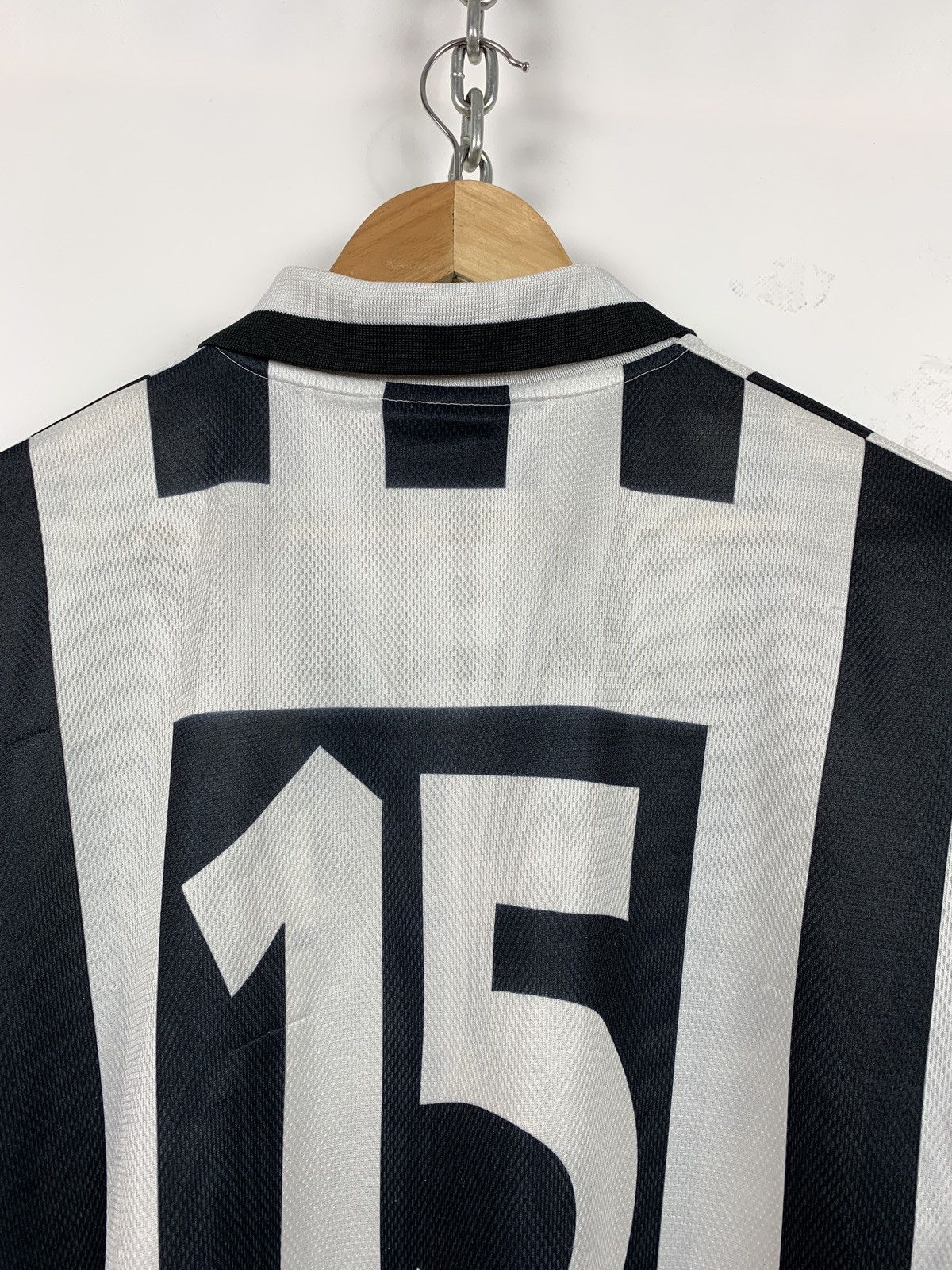 Kappa × Vintage 1995-96 Vintage Kappa Juventus Vieri #15 Home Soccer Jersey Size US XL / EU 56 / 4 - 15 Thumbnail